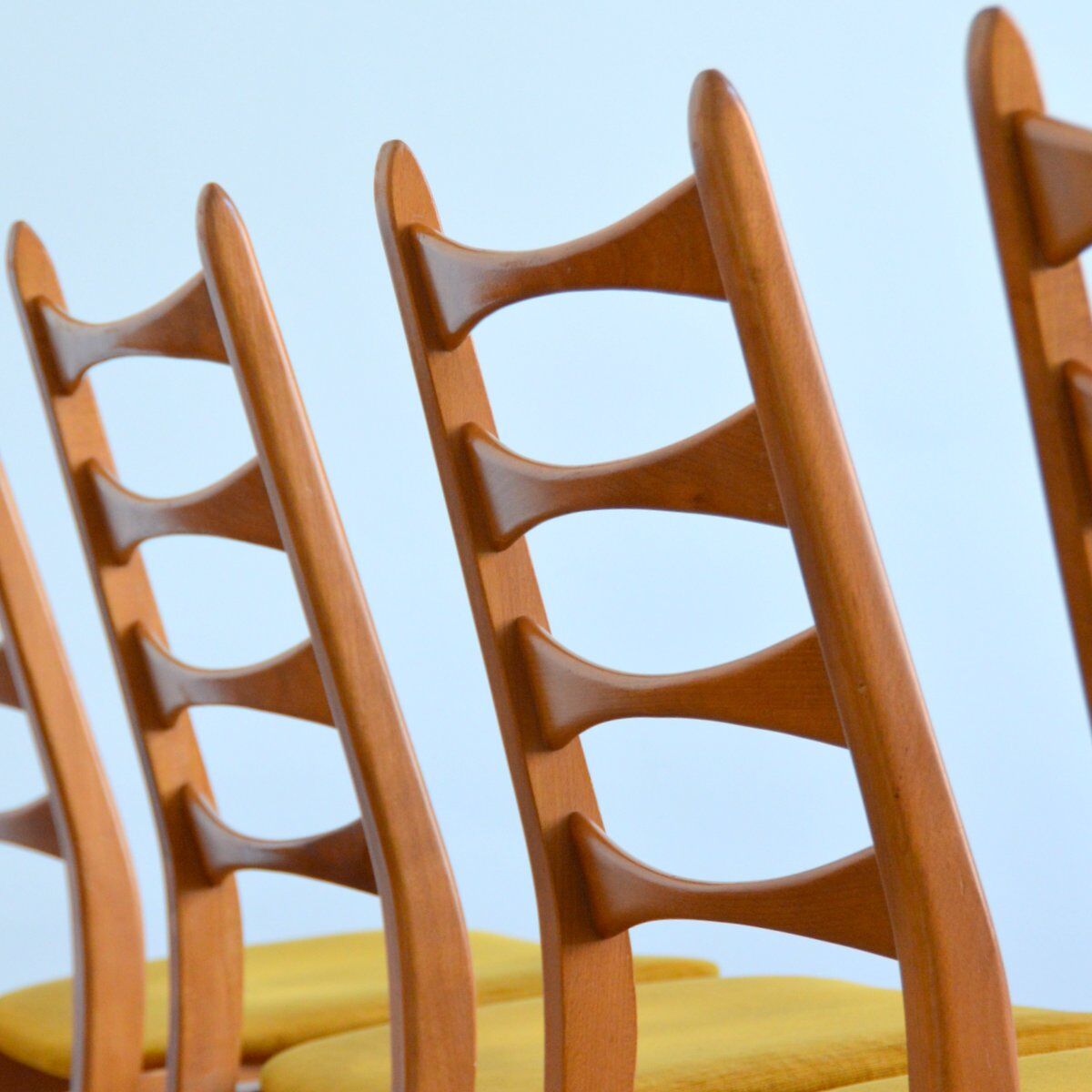 Suite de 4 chaises scandinave 1960s