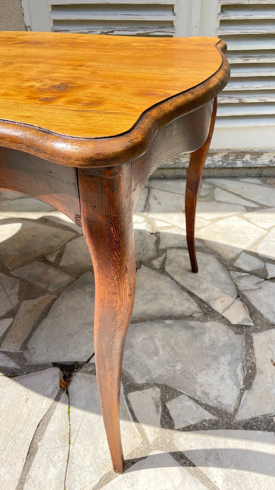 TABLE BUREAU Pieds Courbés