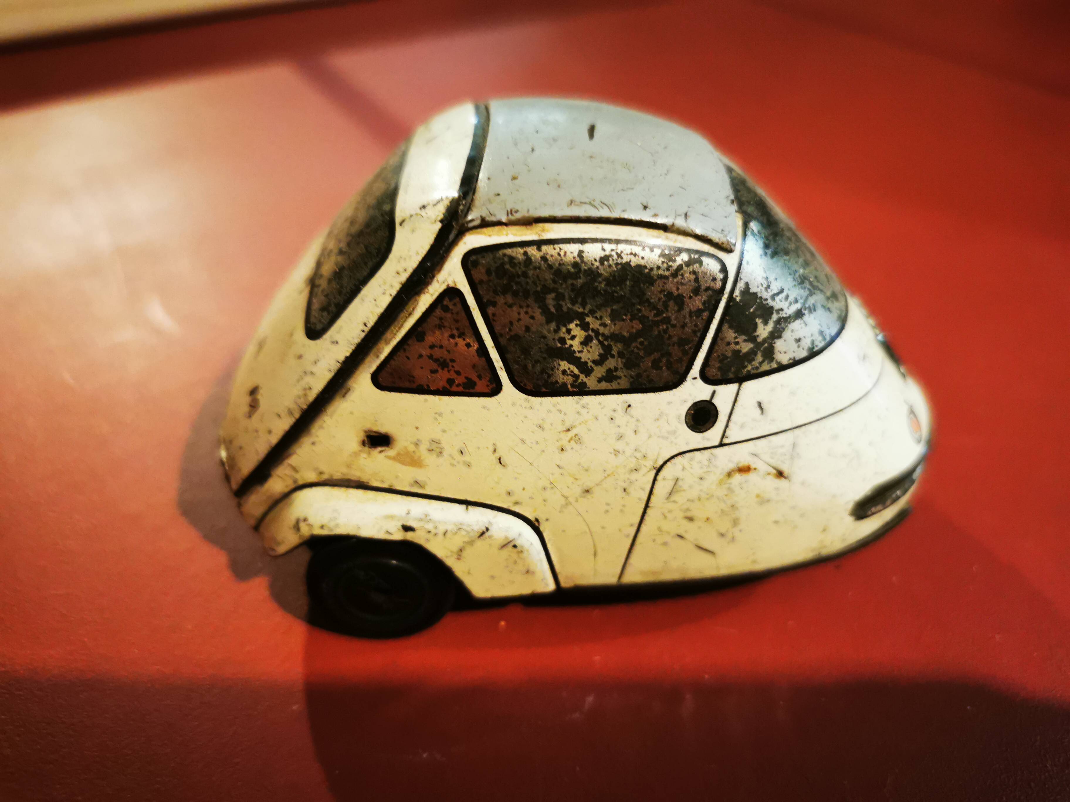 SMALL OLD CAR, ISETTA VELAM, GASPARD AND GAUBIER