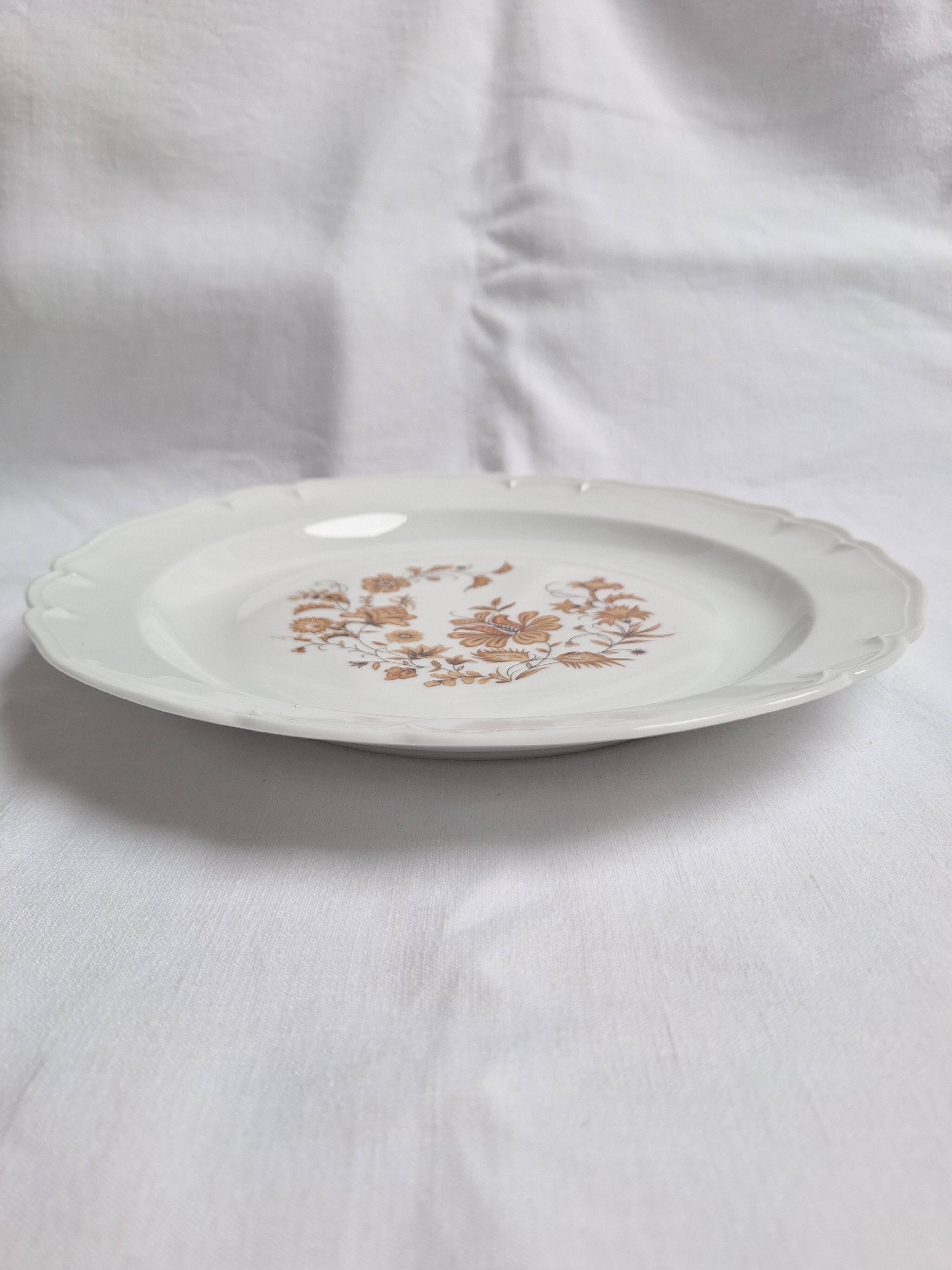 Plat en porcelaine de Limoges