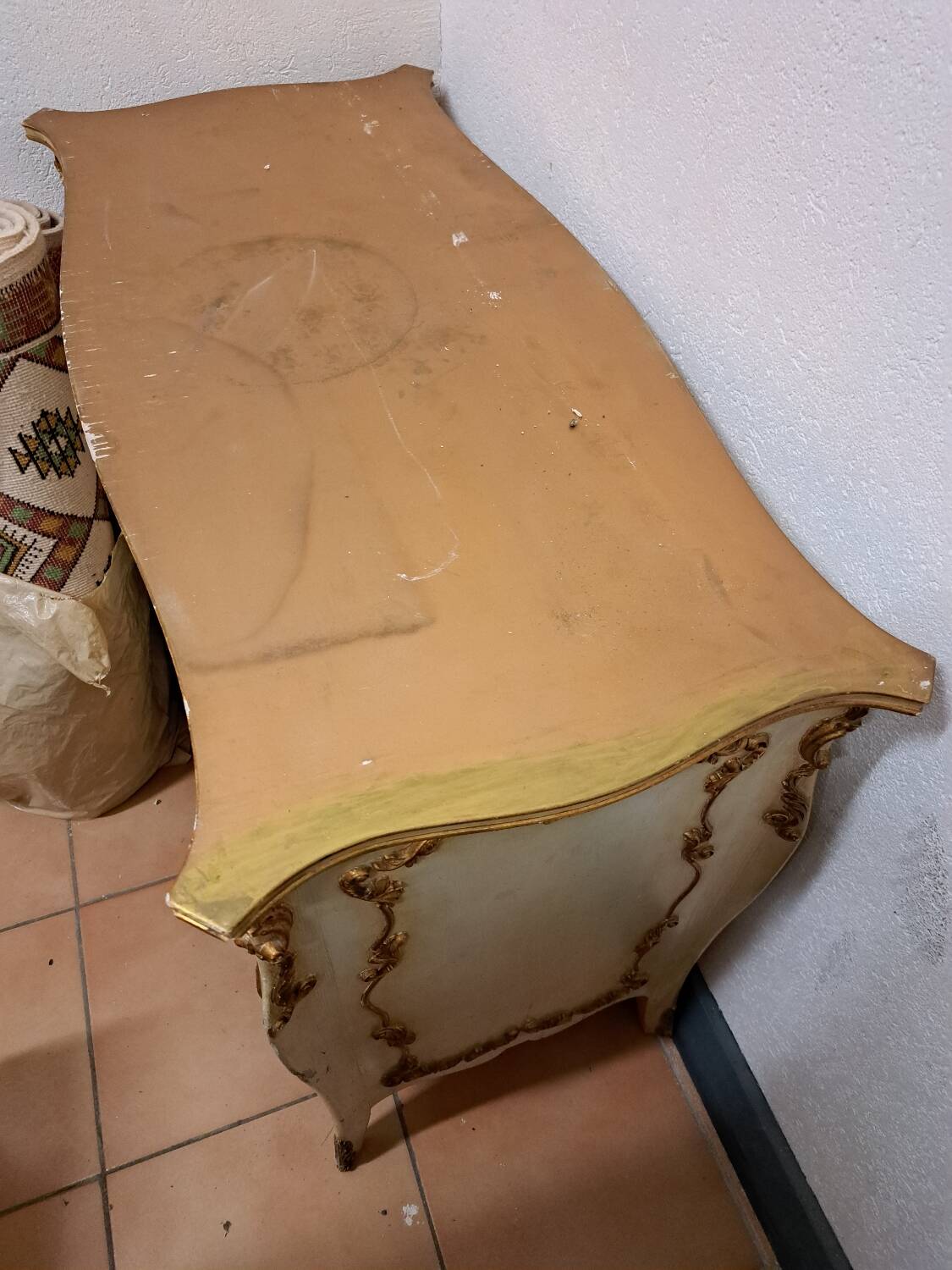 Louis XVI style chest of drawers