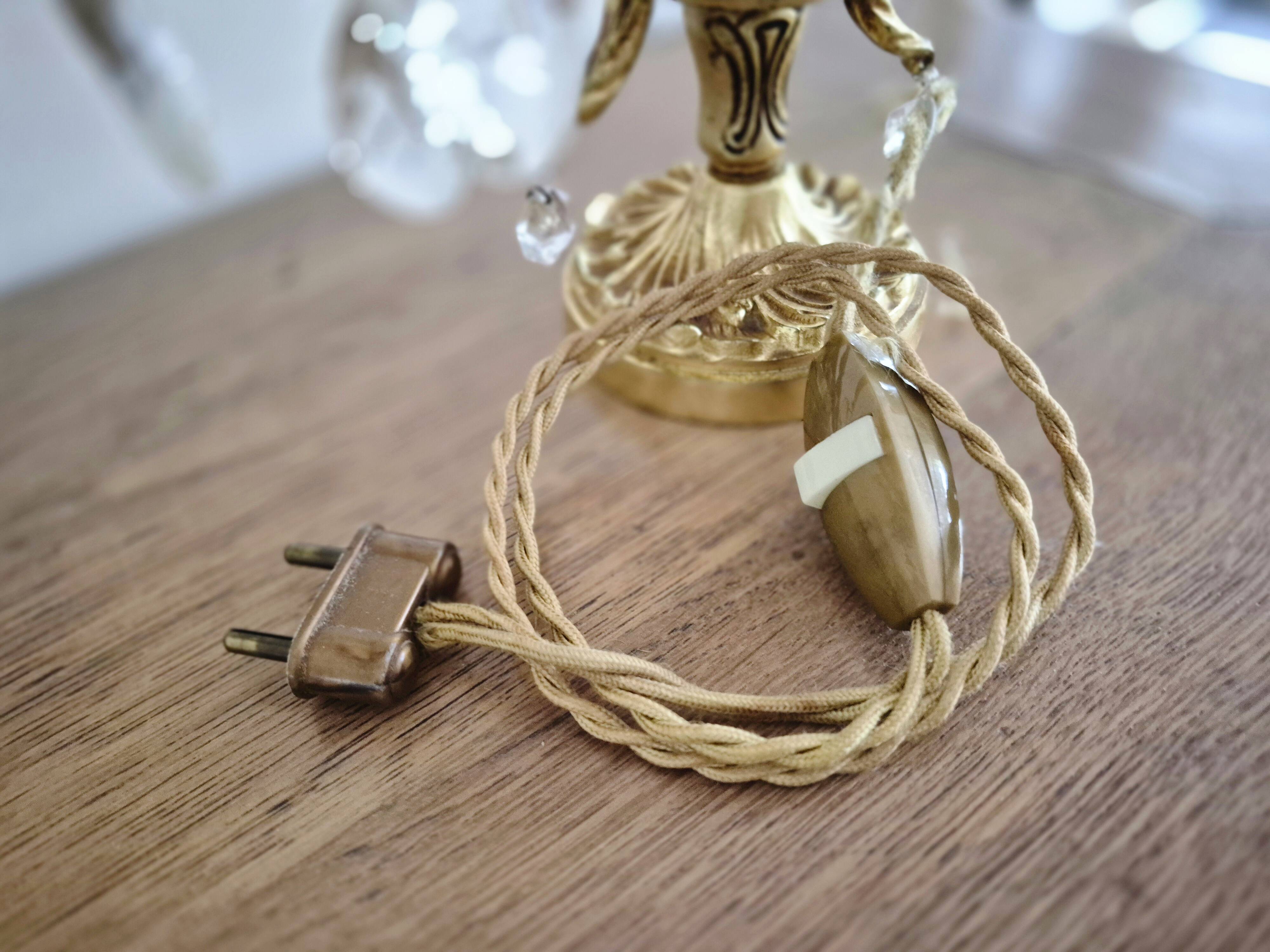 Gilt bronze bouillotte lamp with crystal drops, Empire style