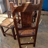 Chaise en bois sculpté
