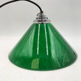 Green opaline cone suspension