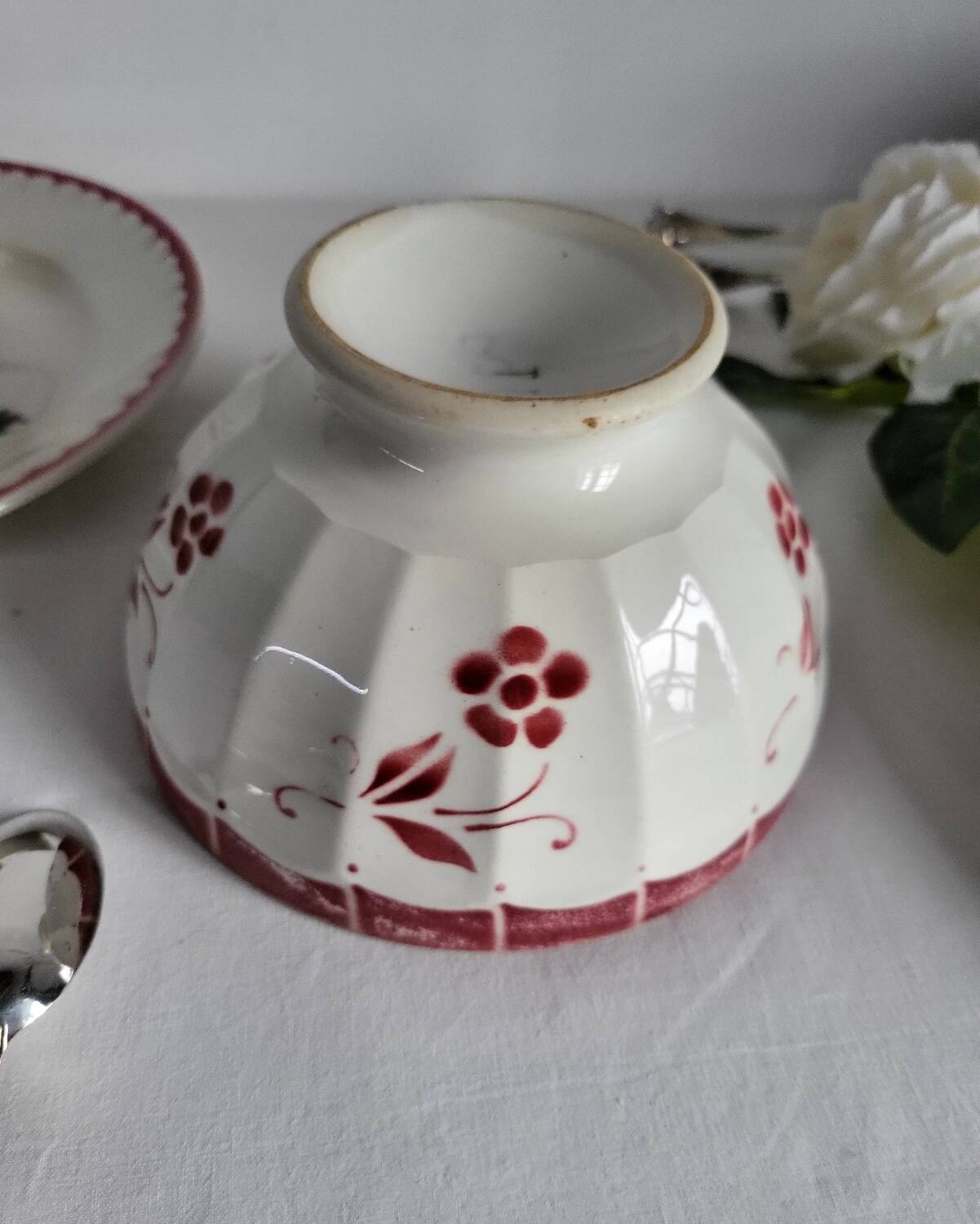 Antique faceted earthenware bowl, Digoin Badonviller