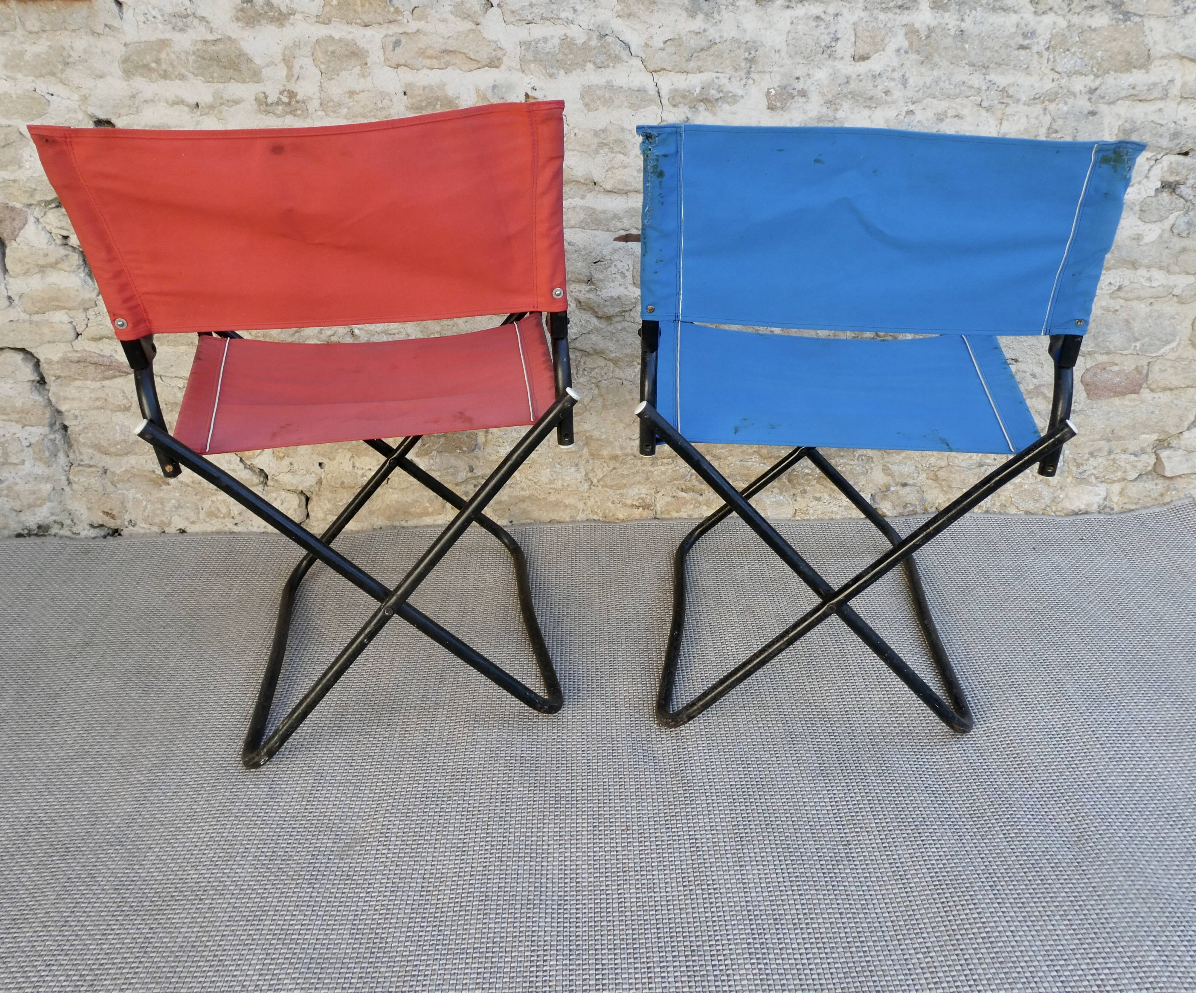 Pair of folding armchairs from the 60s, in metal and fabric