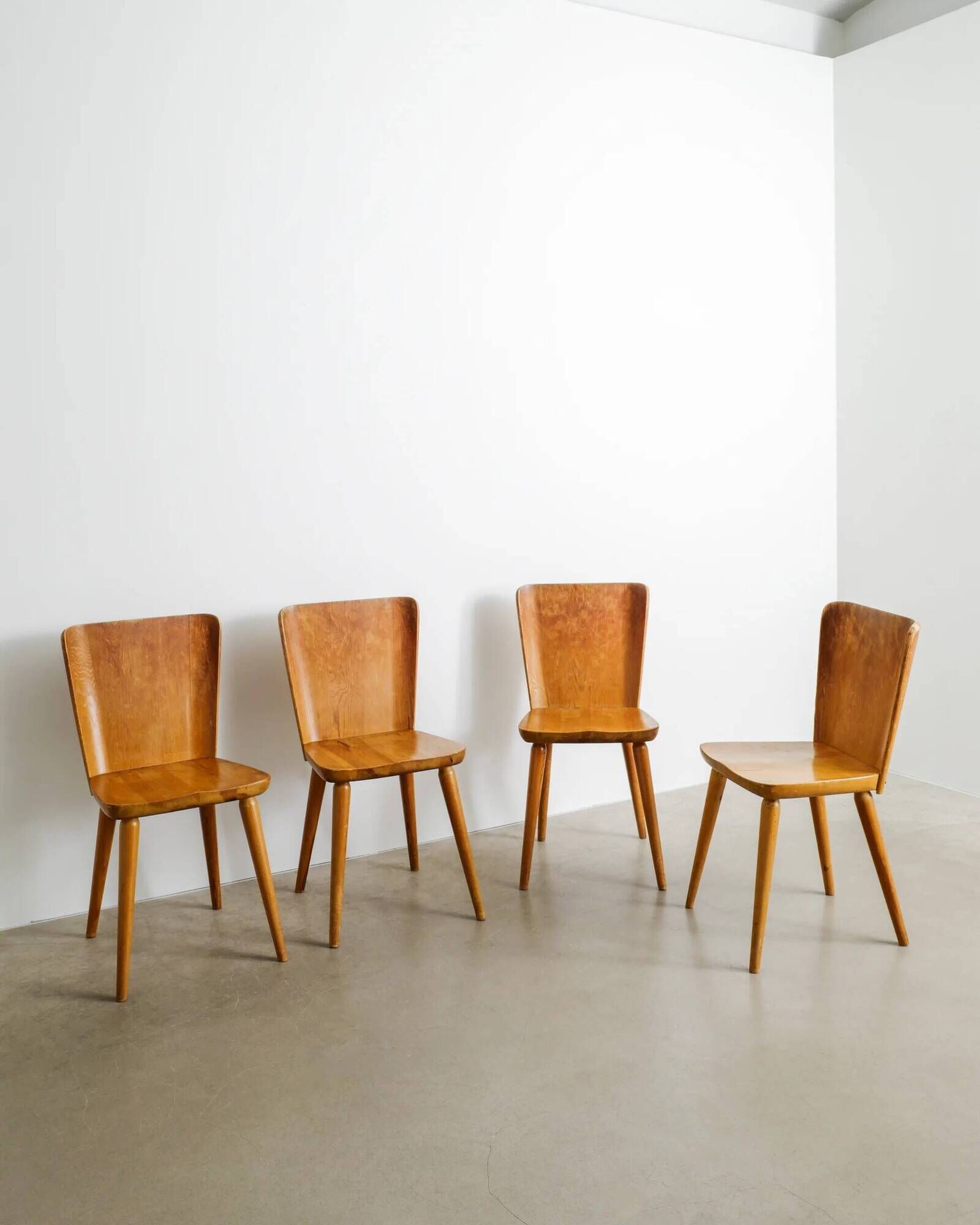 SWEDISH DINING CHAIRS IN PINE BY GÖRAN MALMVALL, 1940s