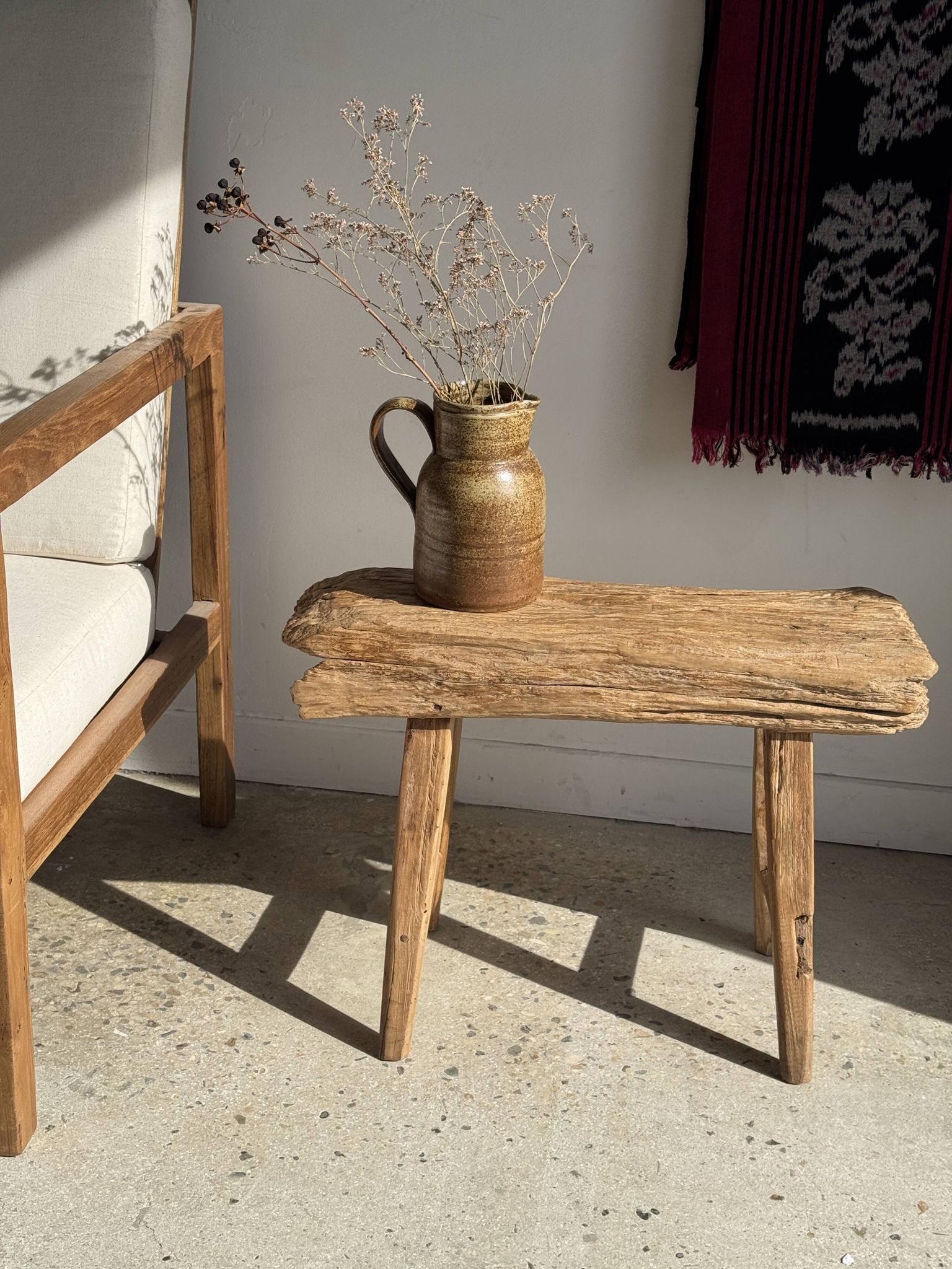 Grande carafe en grès mouchetée pas de marque au dessous H21