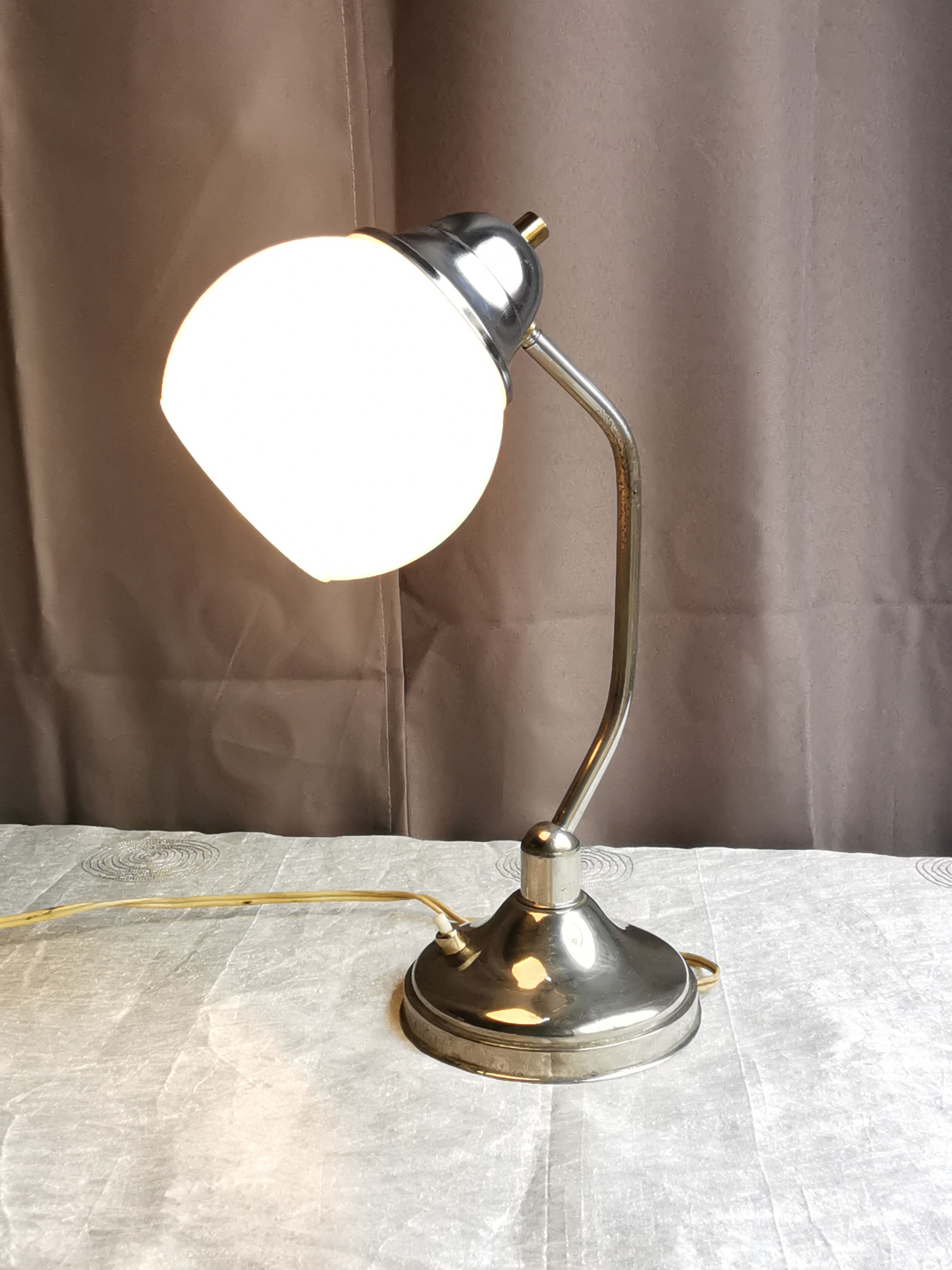 Lampe articulée en metal chromé