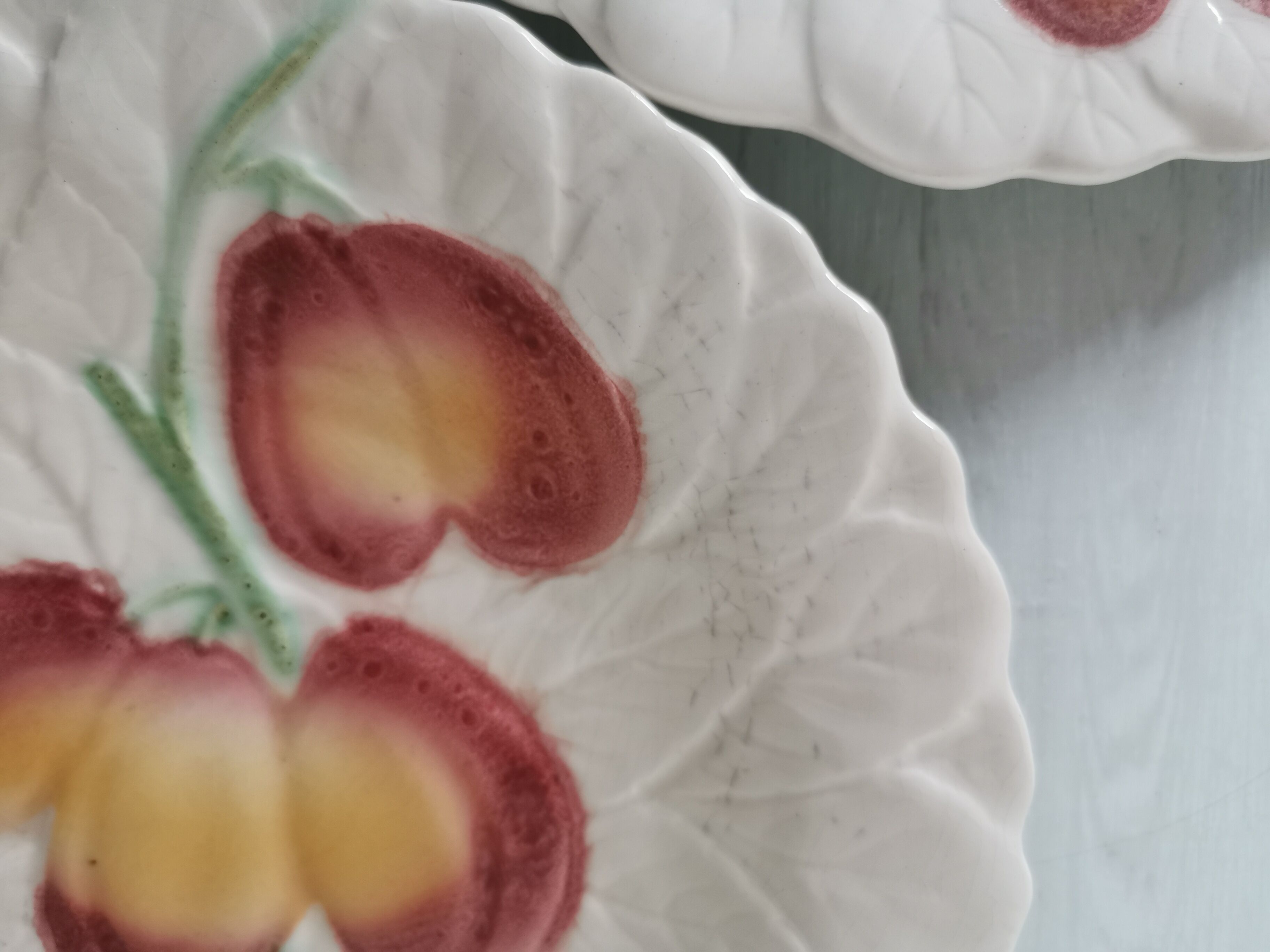 Sarreguemines Cavaillon fruit plates