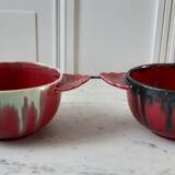 Duo of stoneware bowls with burgundy and blue ears 30s-40s