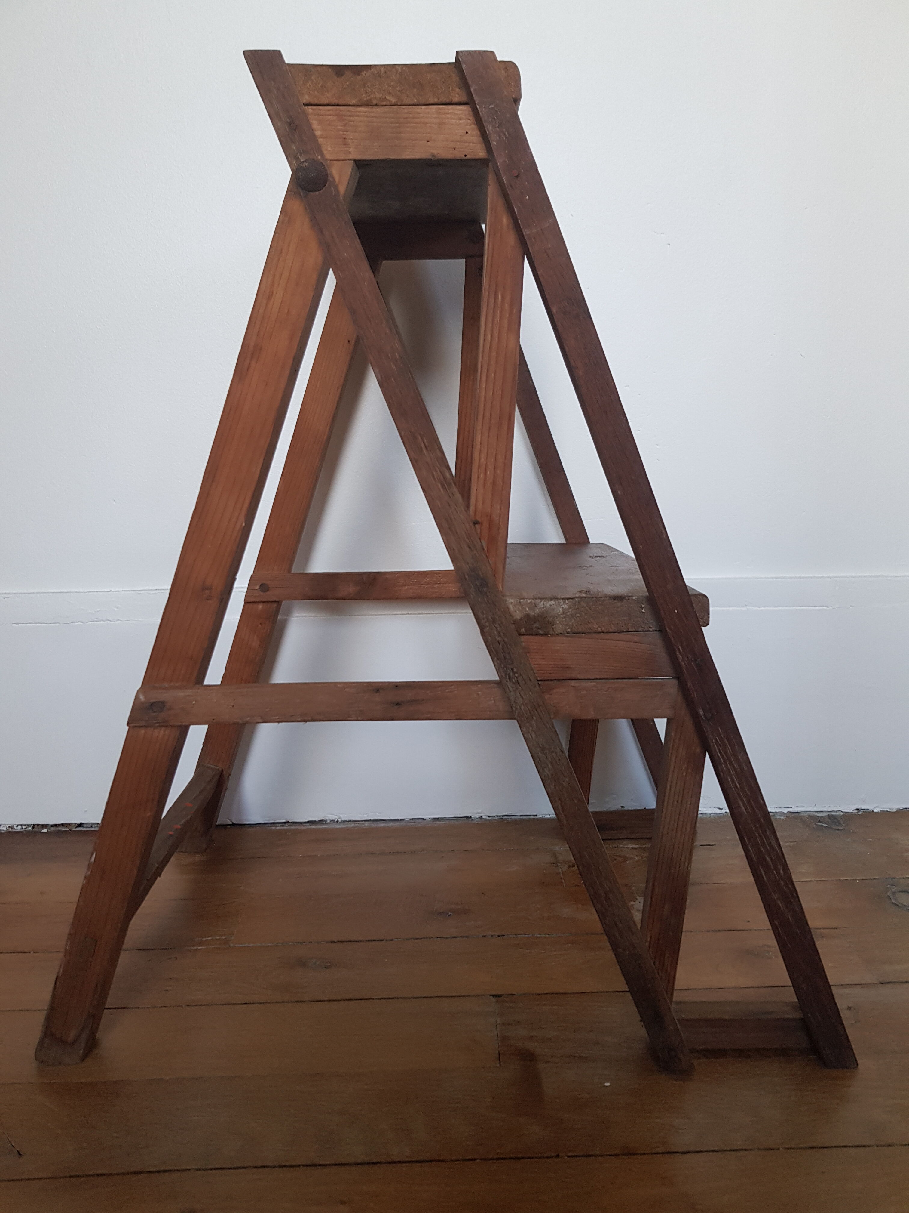 Small stepladder