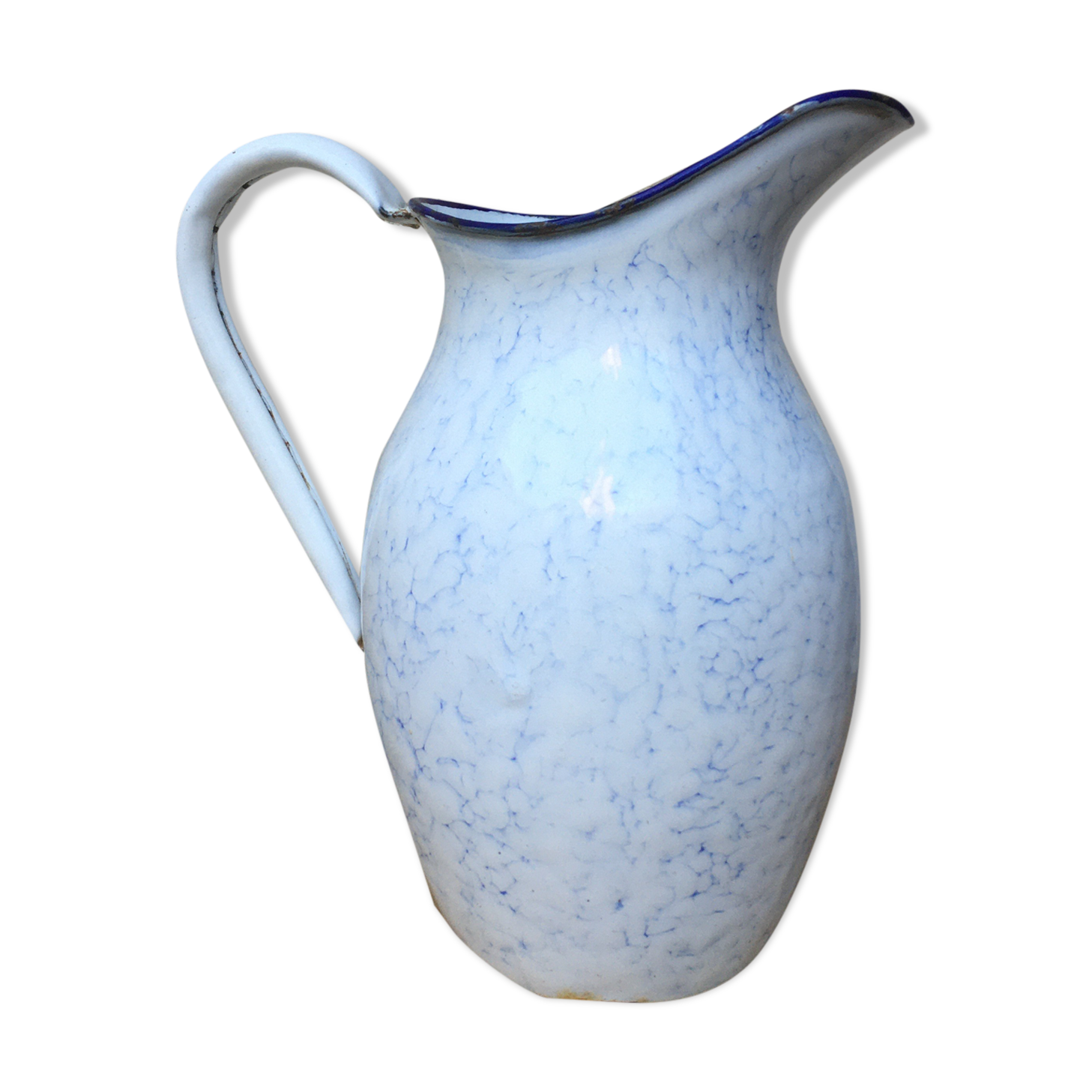 Enamelled sheet metal broc