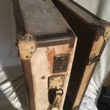 Vintage wood and cardboard case