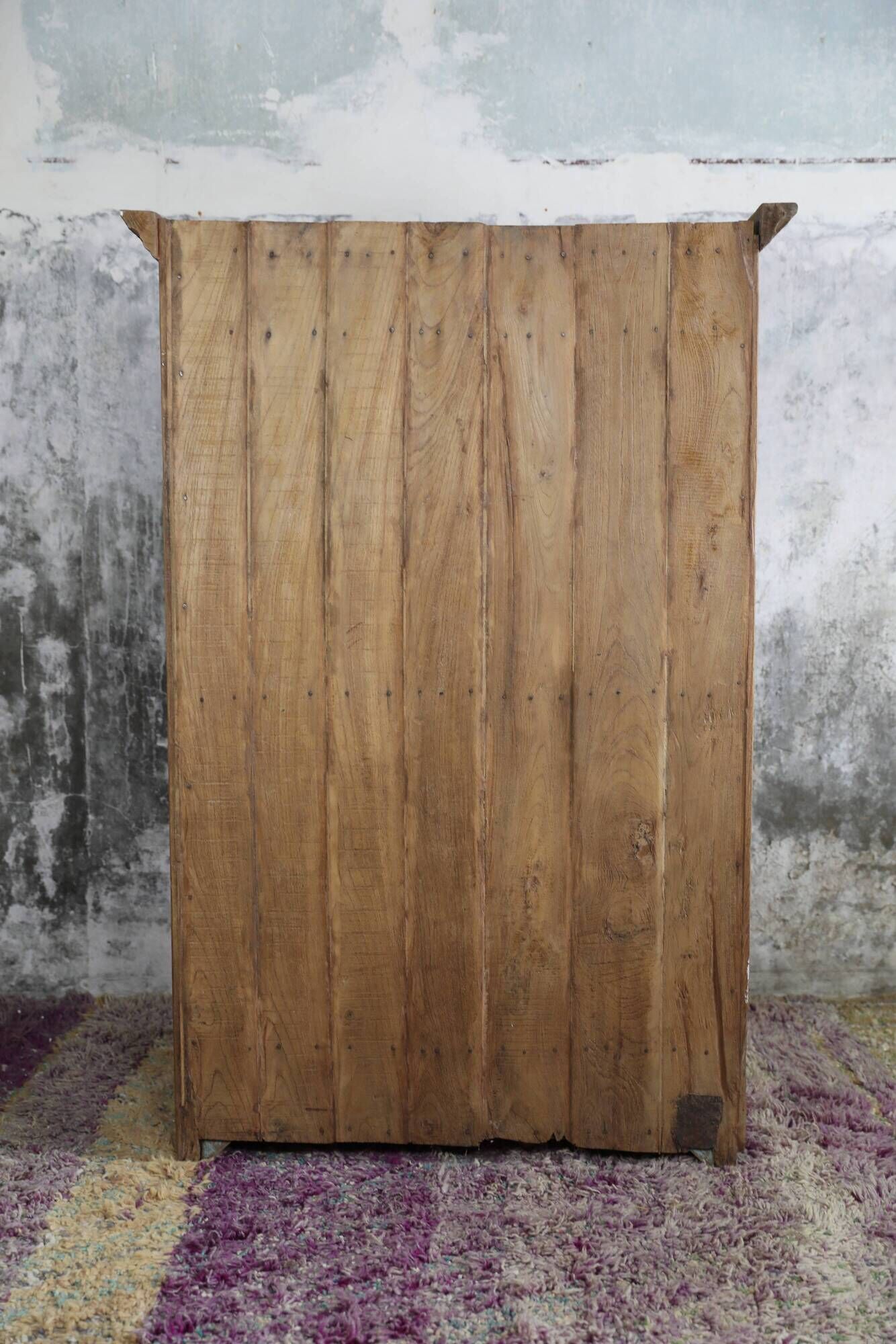Vaisselier en teck, composé de 2 portes vitrées et 2 tiroirs