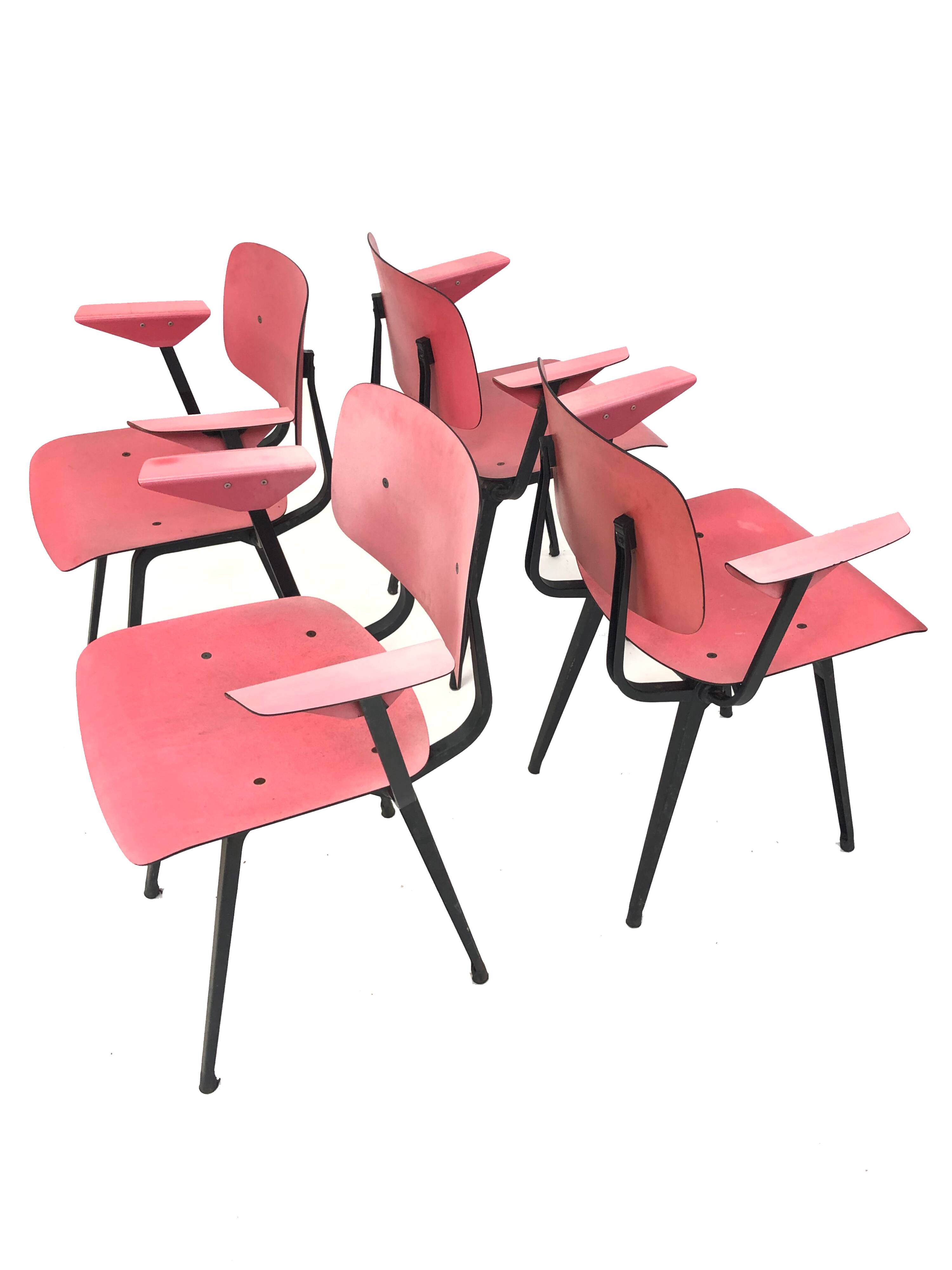 Set of 4 Friso Kramer Revolt chairs first edition with armrests