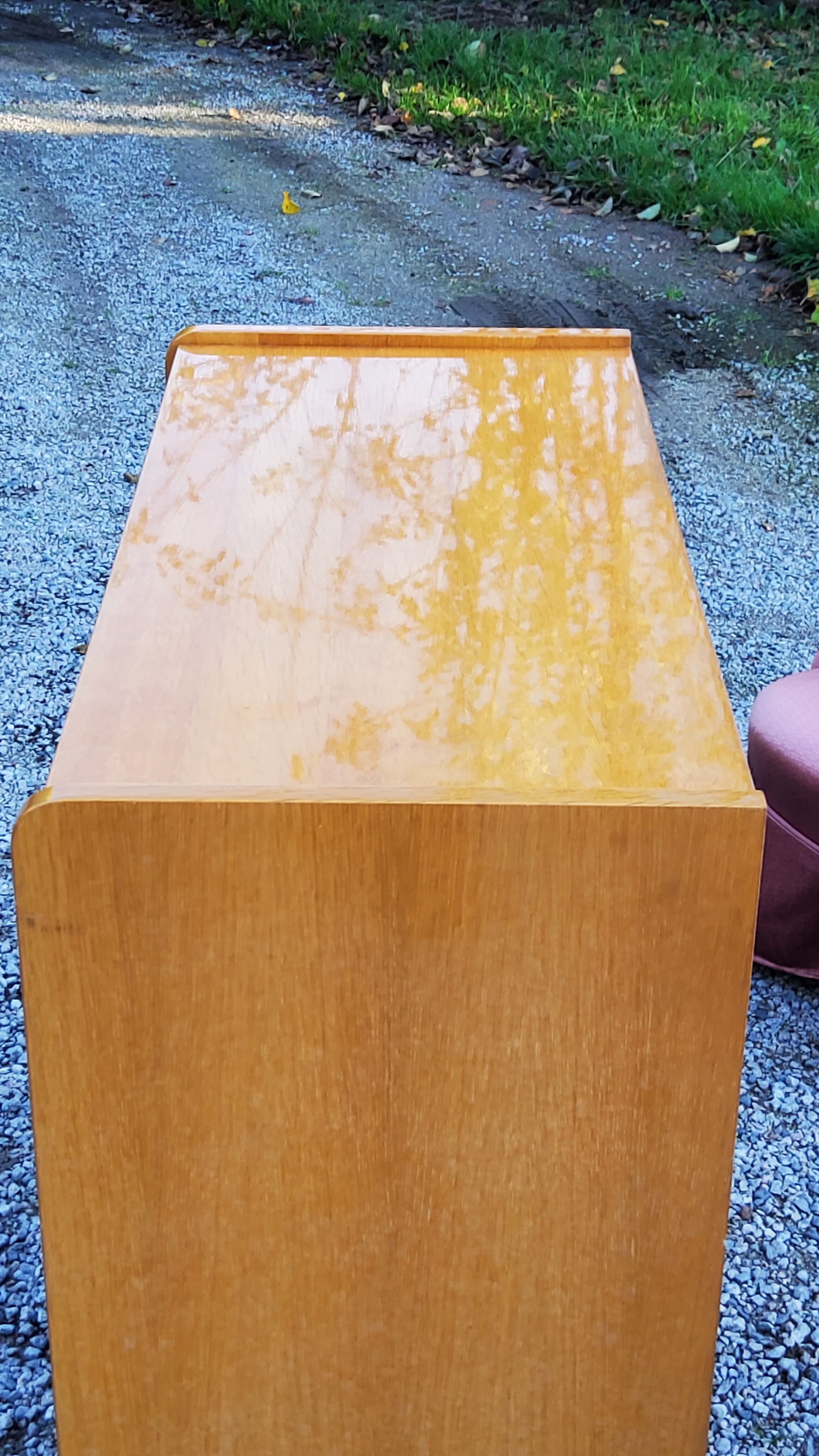 Vintage chest of drawers from the 60s in blond oak 4 drawers conical feet
