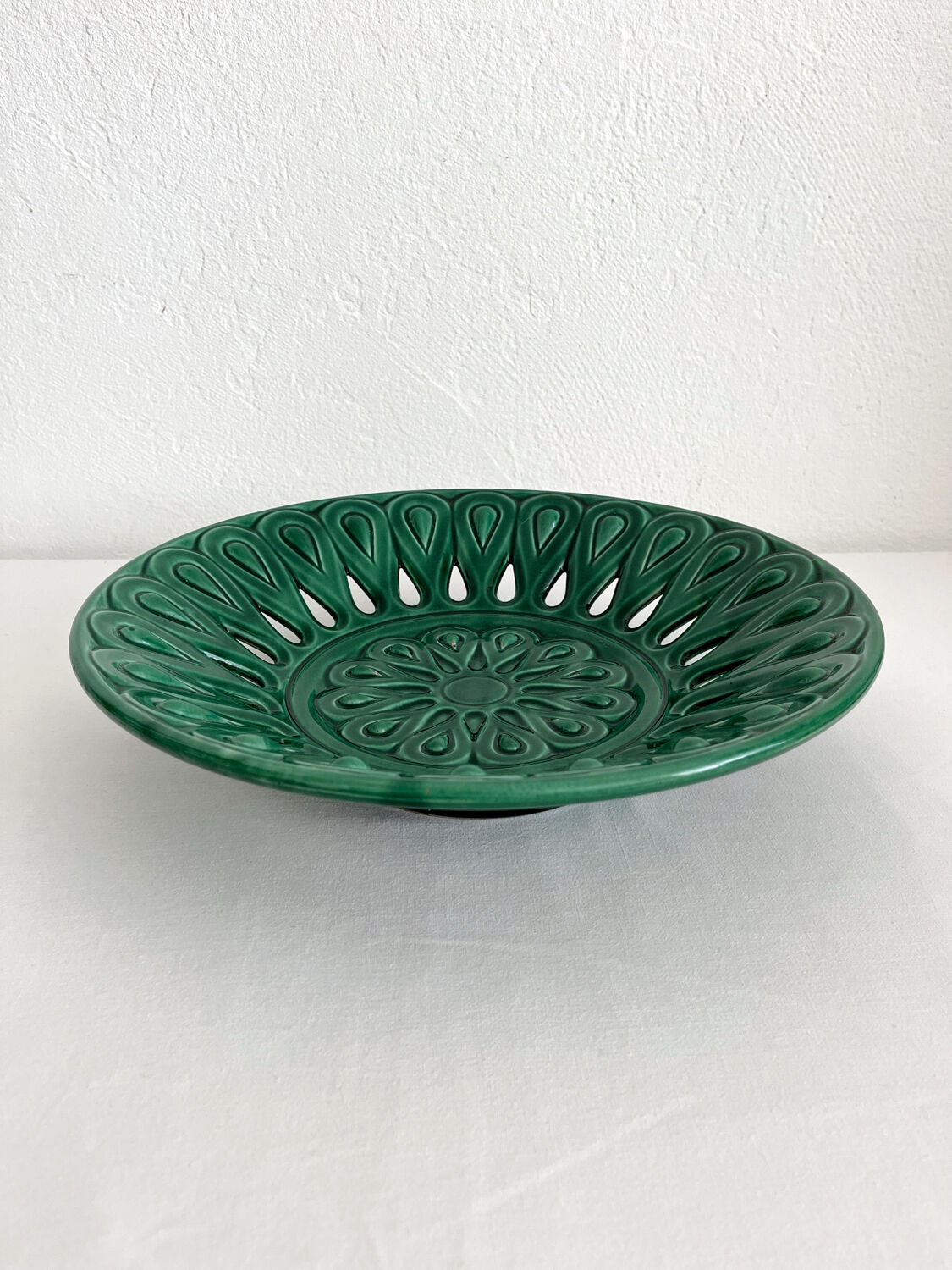 Vintage openwork green ceramic fruit bowl