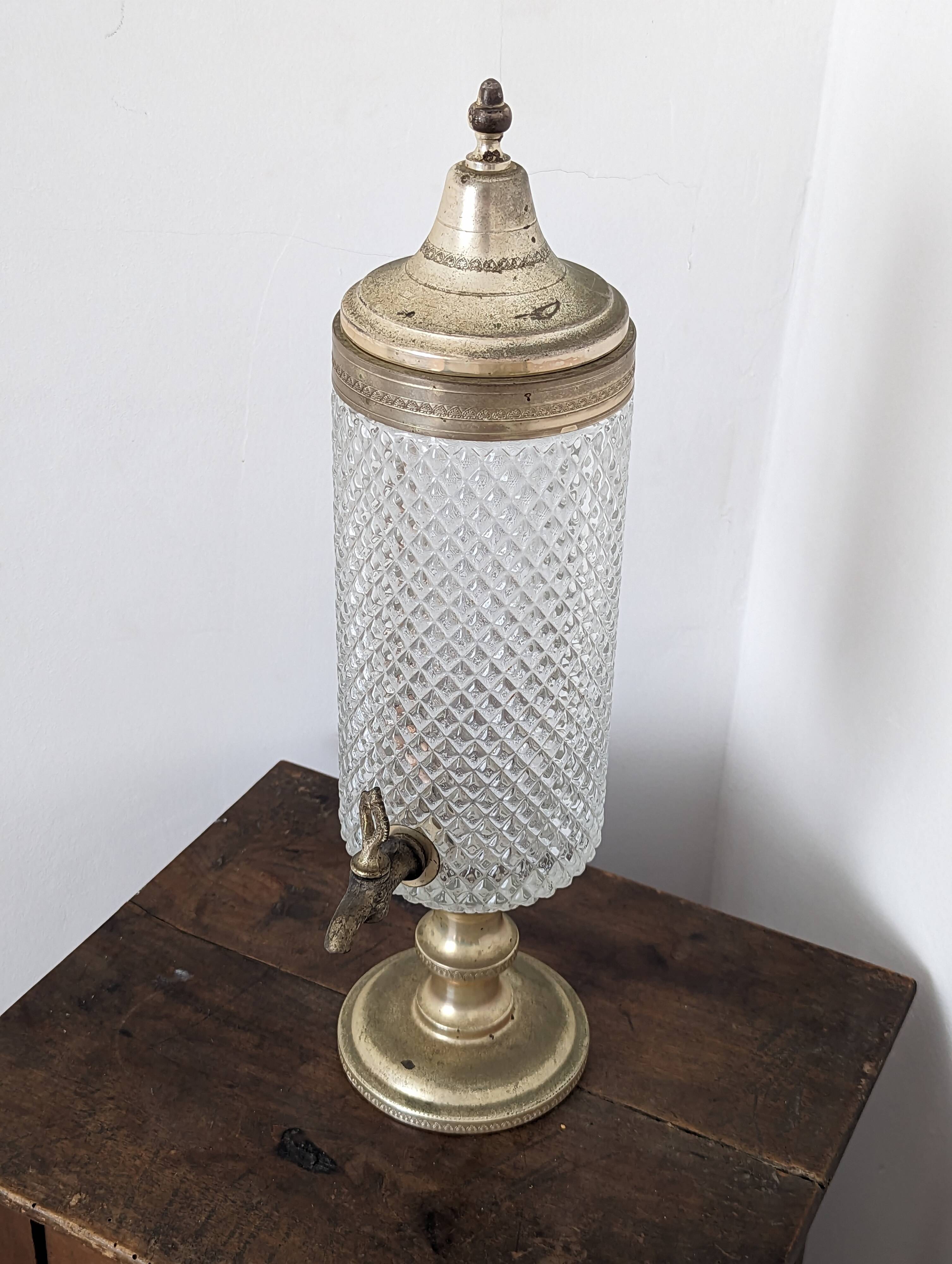 Crystal liqueur/absinthe fountain