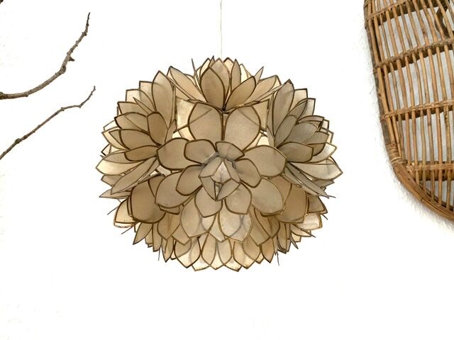 Rausch Capiz hanging mother-of-pearl flowers 70s