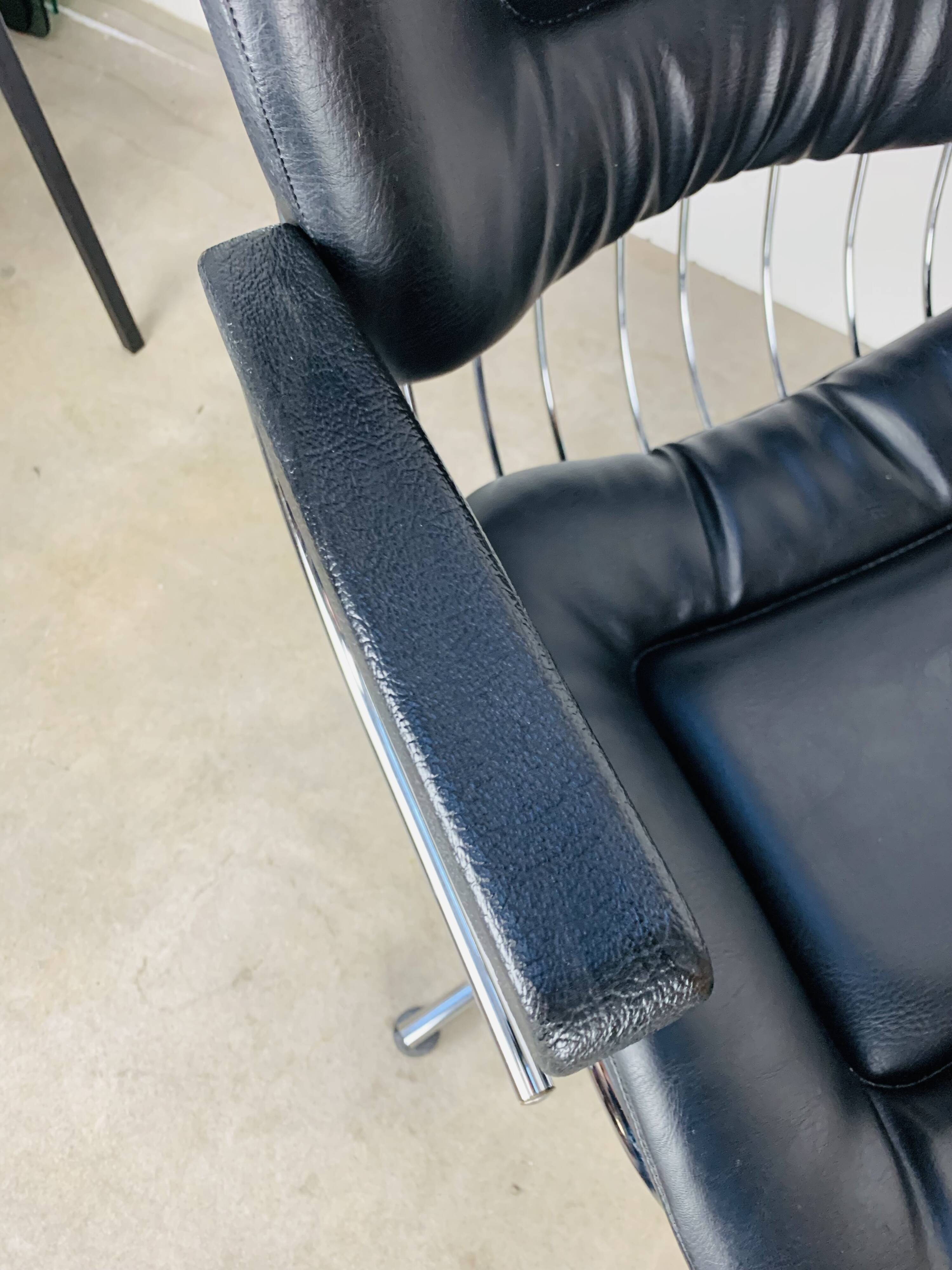 Adjustable and swivel office chair by Gastone Rinaldi
