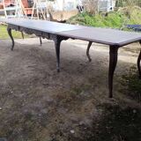 Farm table