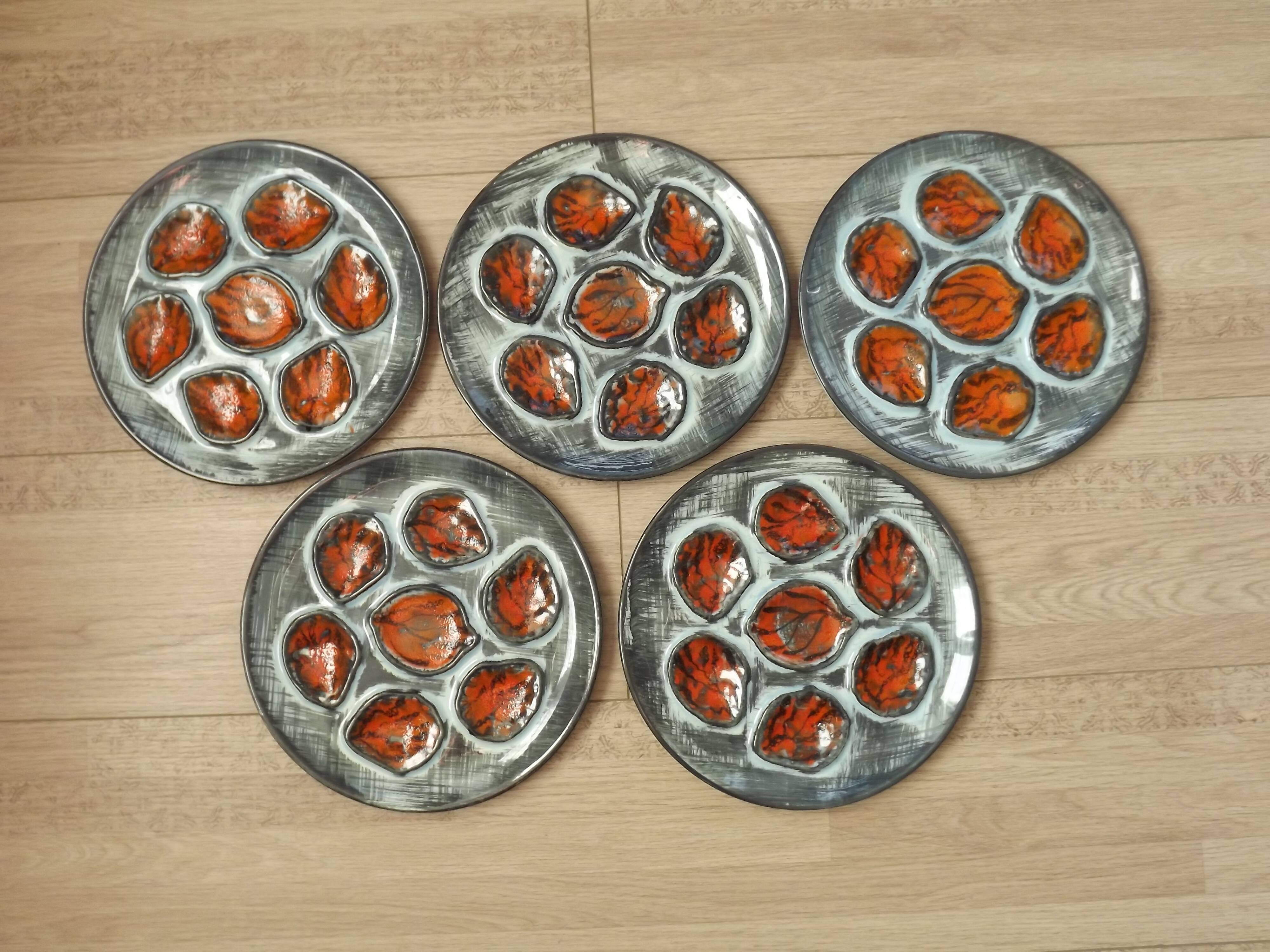 Set of 5 French Pordic Blue Grey & Orange Hand Painted 6 Well Oyster Plates 4974