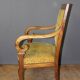 Paire de fauteuils restauration en noyer XIX