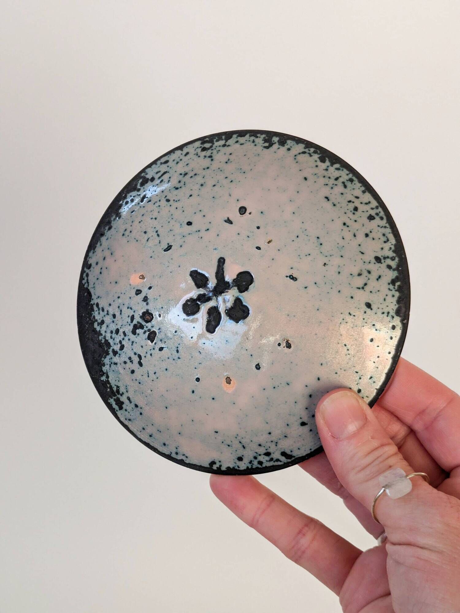 Enamelled copper bowl in pink and purple, abstract design from the 1960s.