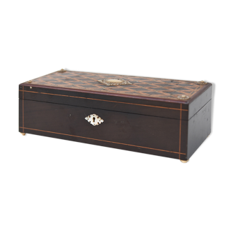 Napoleon III glove box