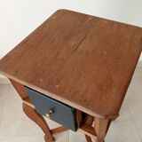 Antique pedestal table in solid oak from the 40s/50s