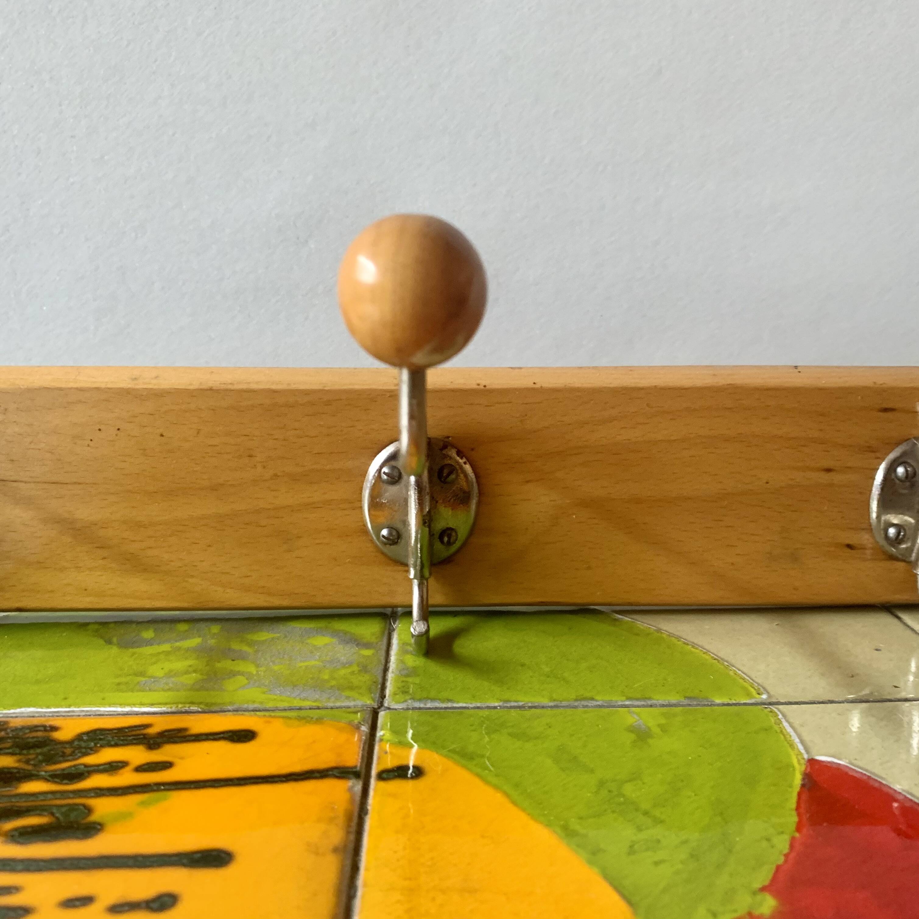 Vintage wooden wall coat rack - triple ball hook