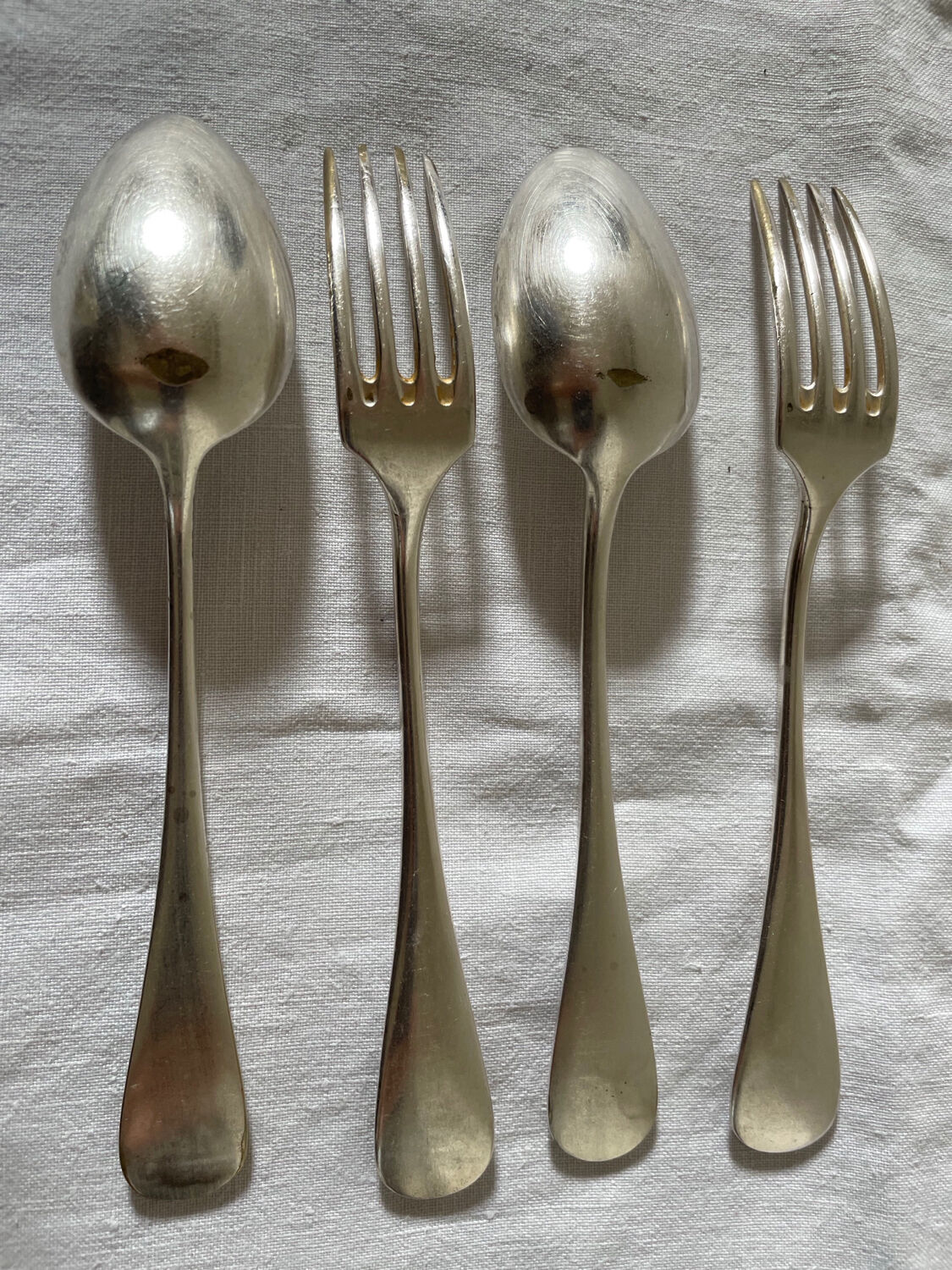 Silver metal cutlery