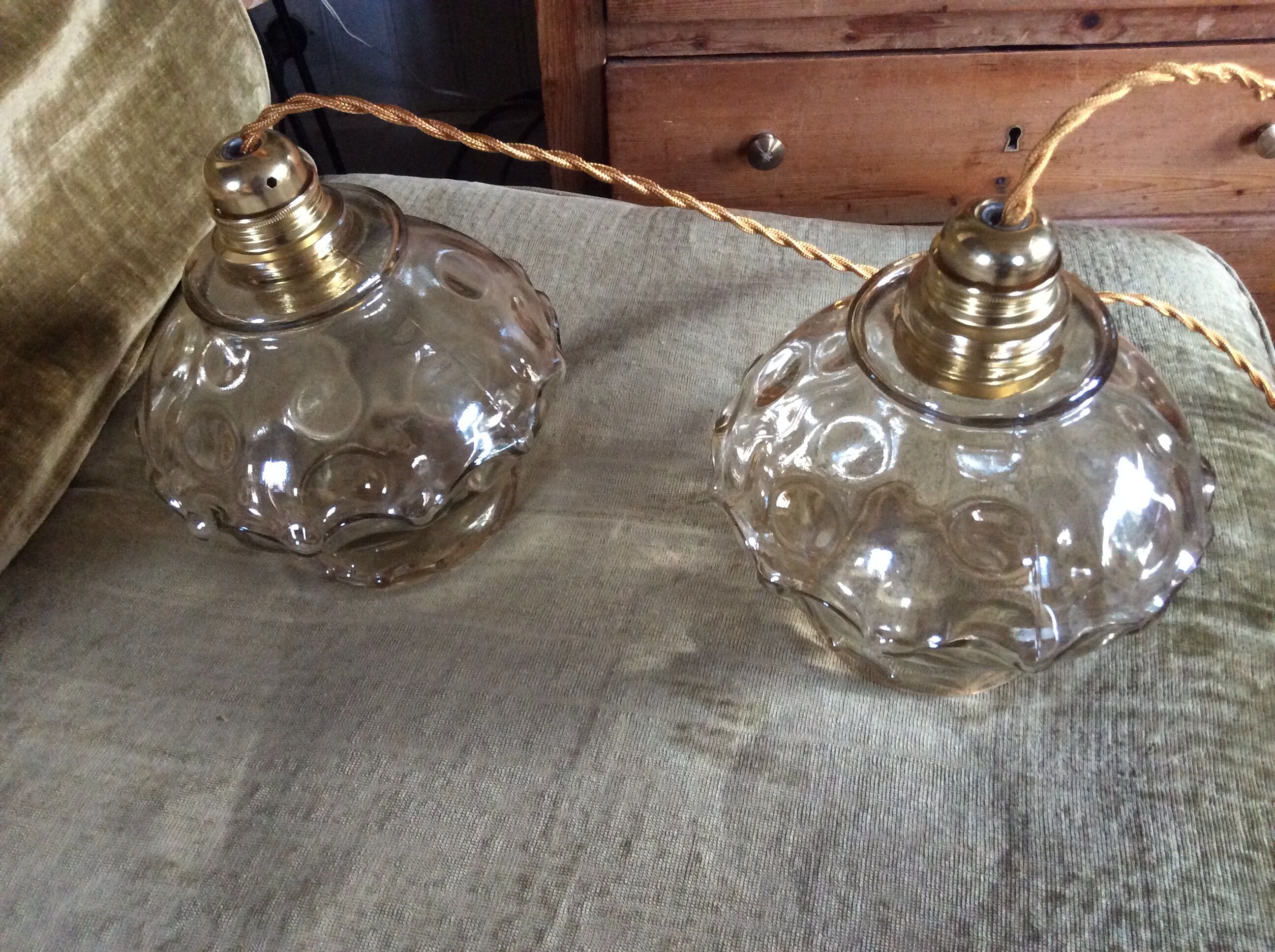 Duo de suspensions vintage