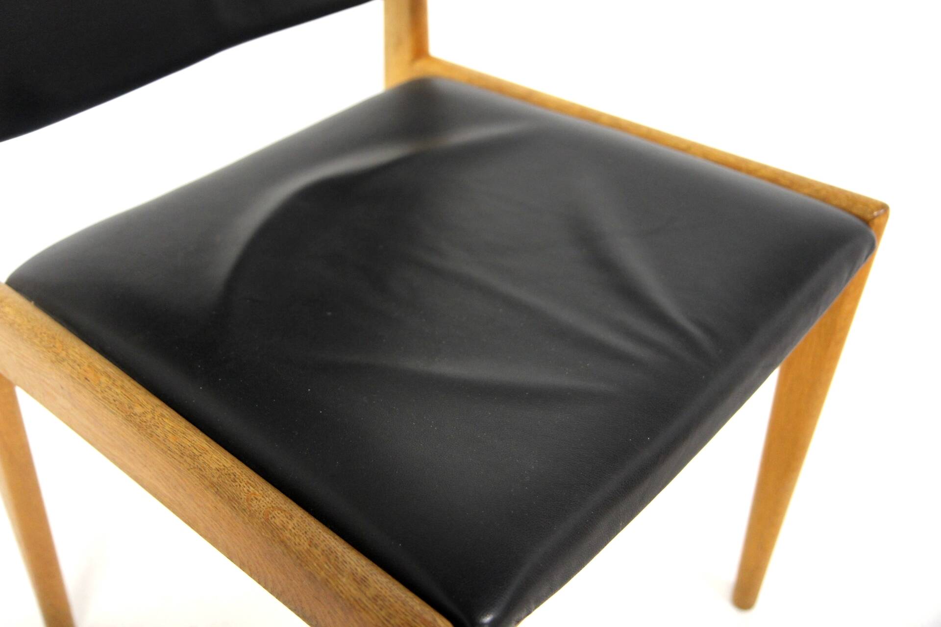 Set of 4 Scandinavian oak chairs, Karl Erik Ekselius, JOC, Sweden, 19