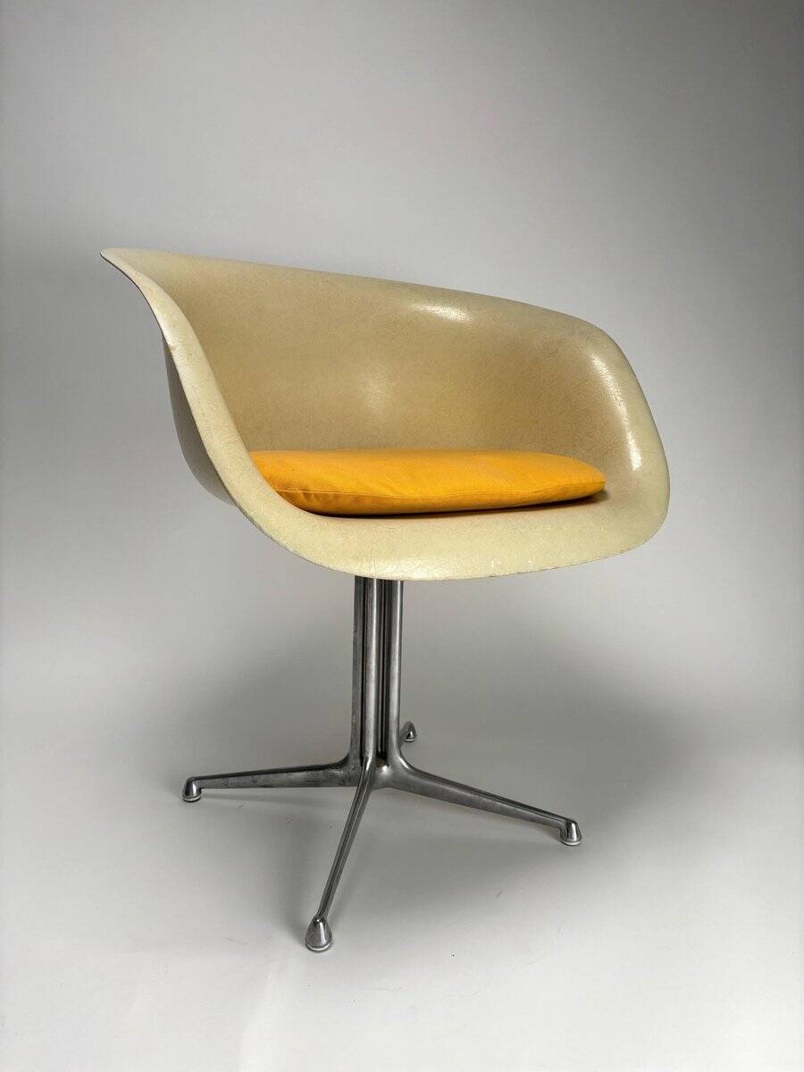 Fiberglass La Fonda Armchairs by Charles and Ray Eames for Herman Miller, 1960s, Set of 6