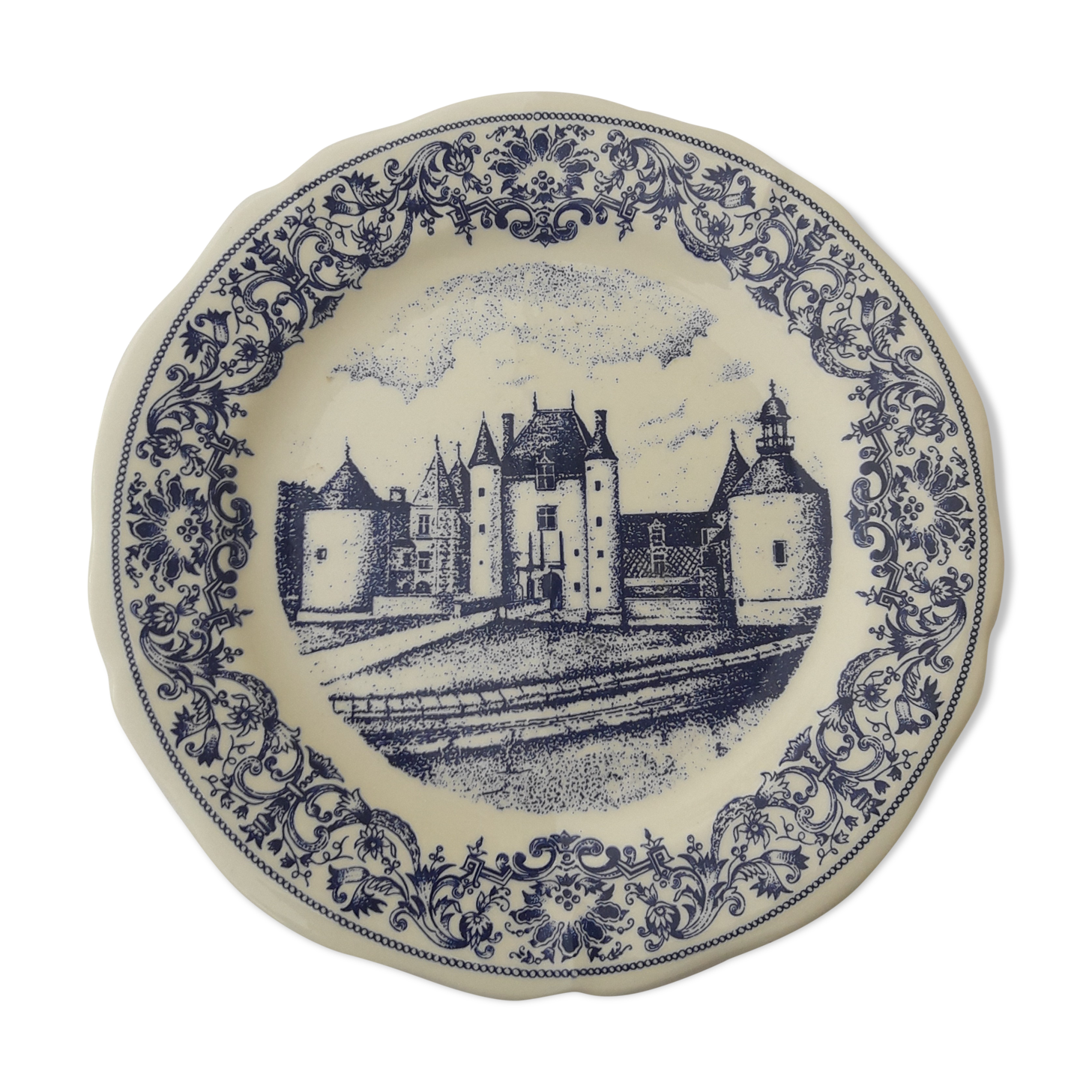 Gien Castle earthenware plate diam 22 cm