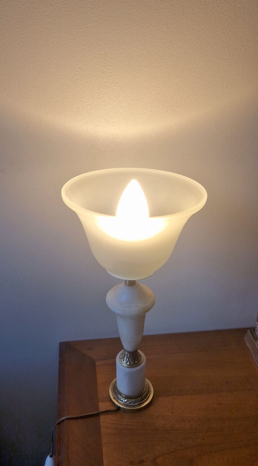 Neo-Empire style table lamp in alabaster and brass - V-shaped tulip shade