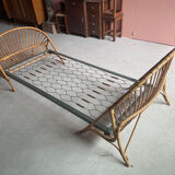 Rattan basket bed