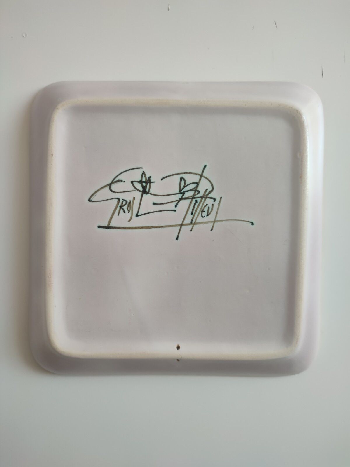 Ceramic pocket vacuum