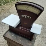 Testut old grocery store balance