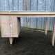 Bureau vintage en chêne lasuré à 3 tiroirs a caisson