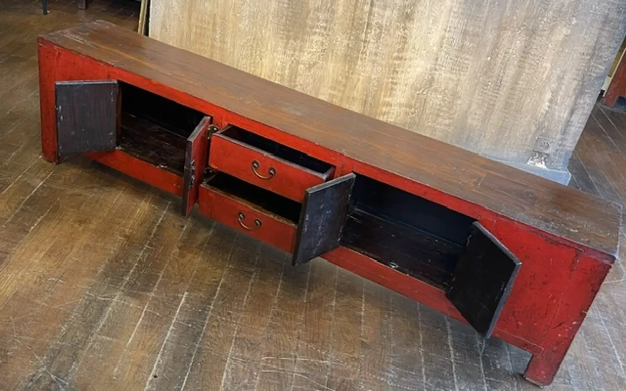 Low ancient Chinese enfilade