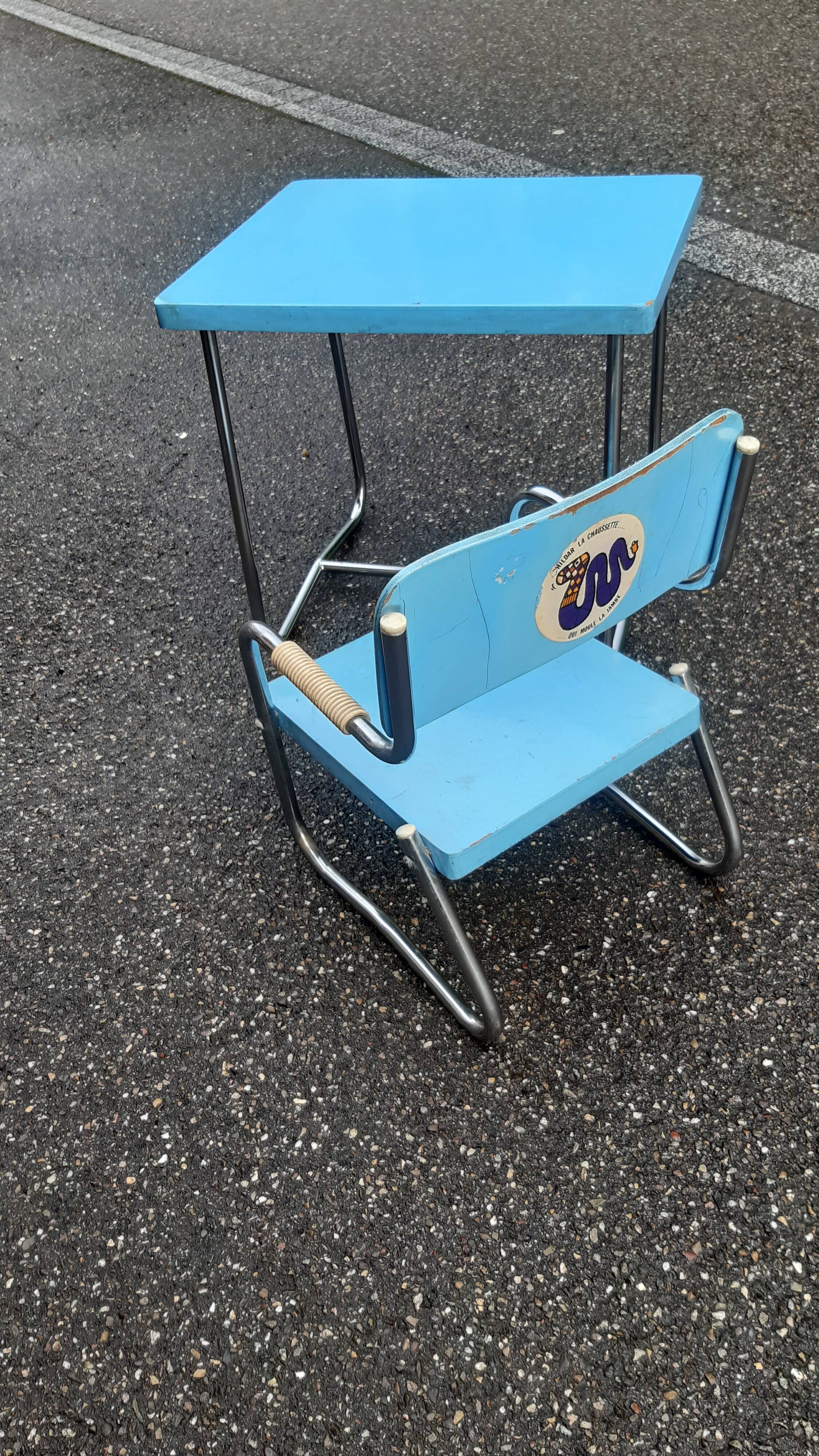Children's desk and his chair 1960