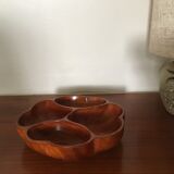 Plat en bois en forme de fleur