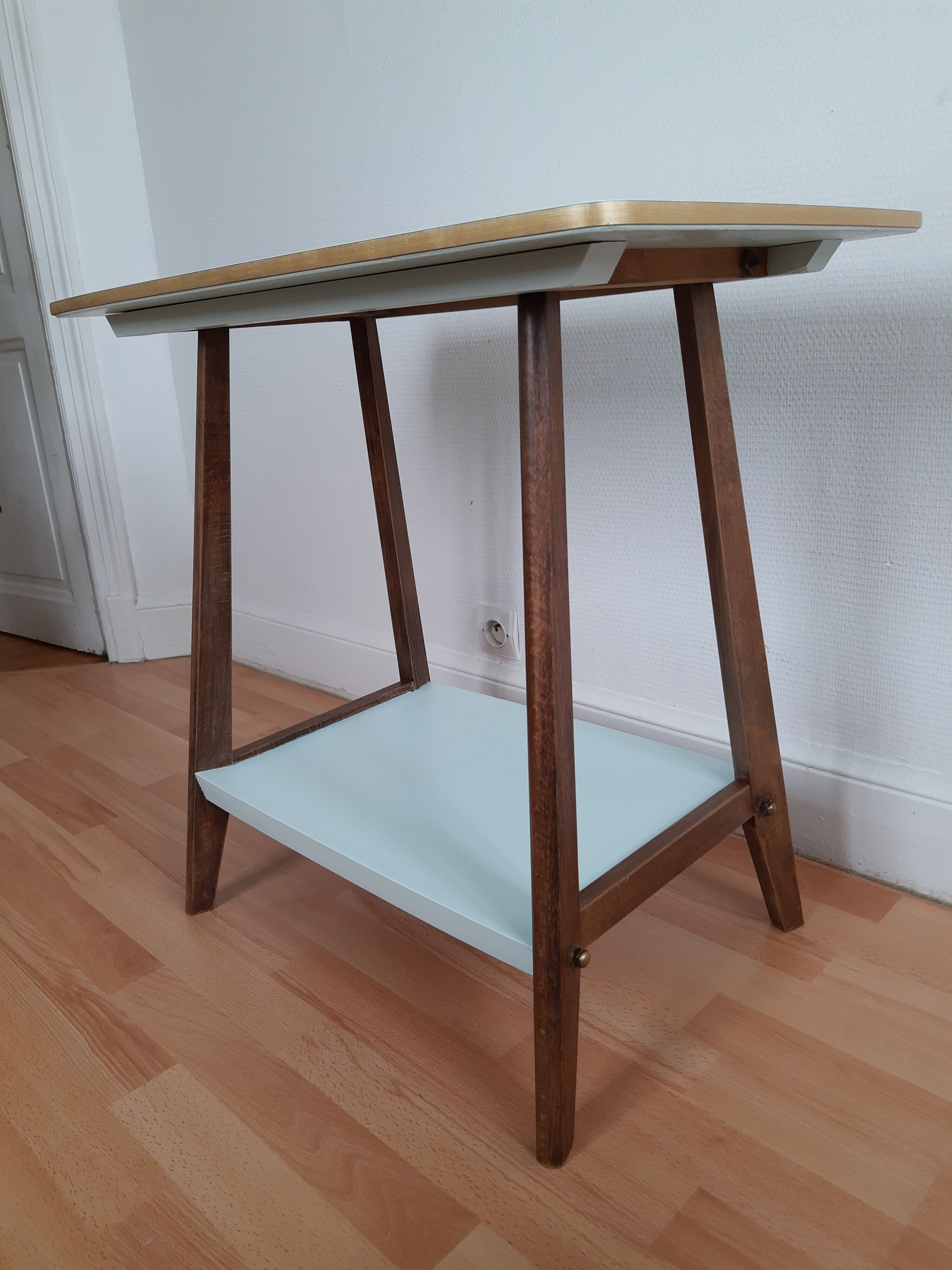 Vintage side table with a makeover