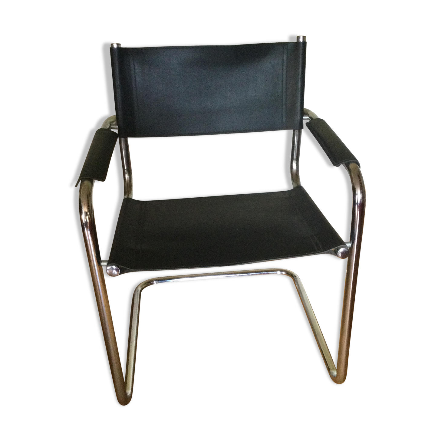 MG5 armchair by Matteo Grassi