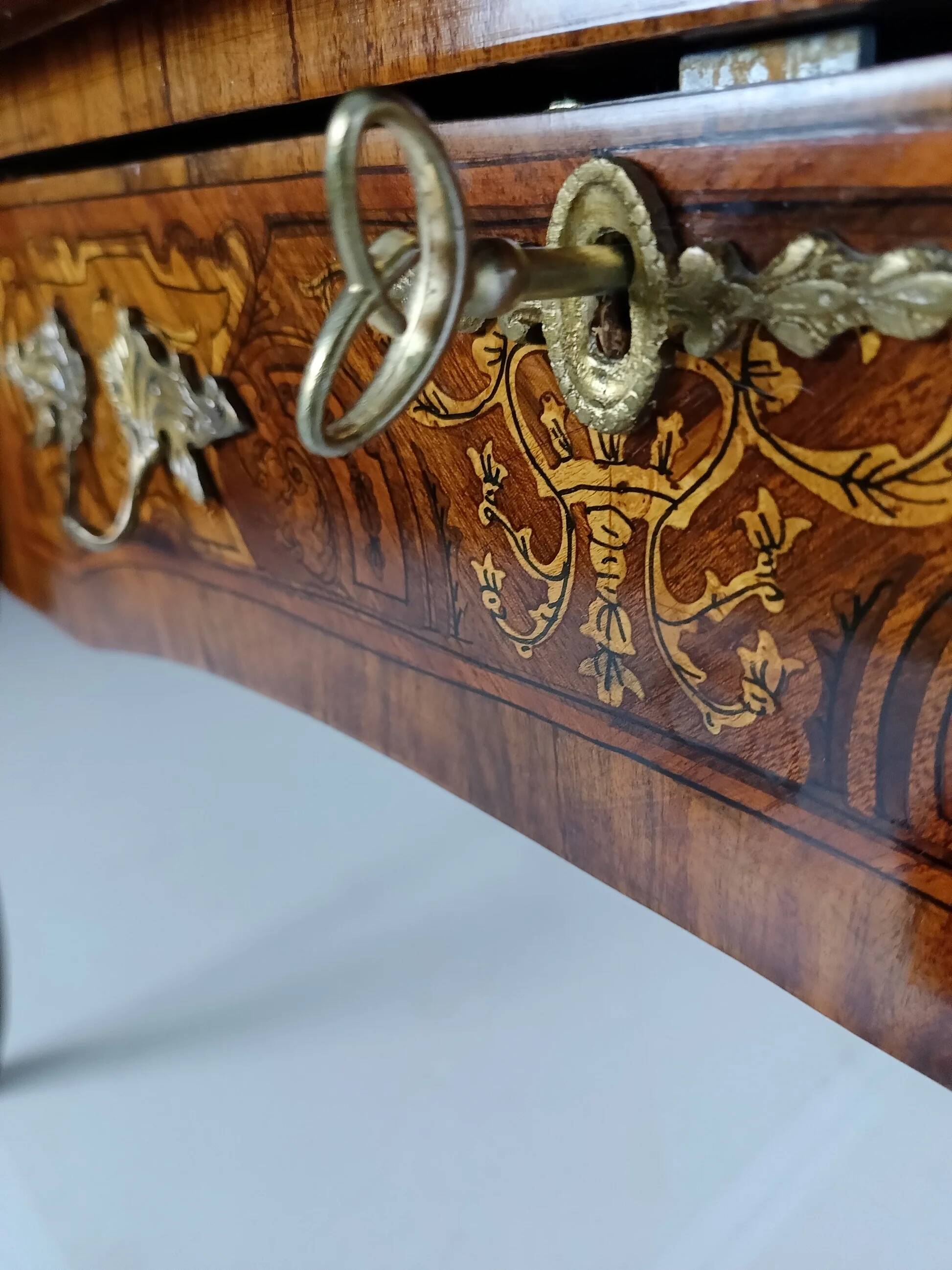 Louis XV style double-sided mahogany and rosewood flat desk