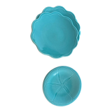 Set of 8 green plates (4 large and 4 small)