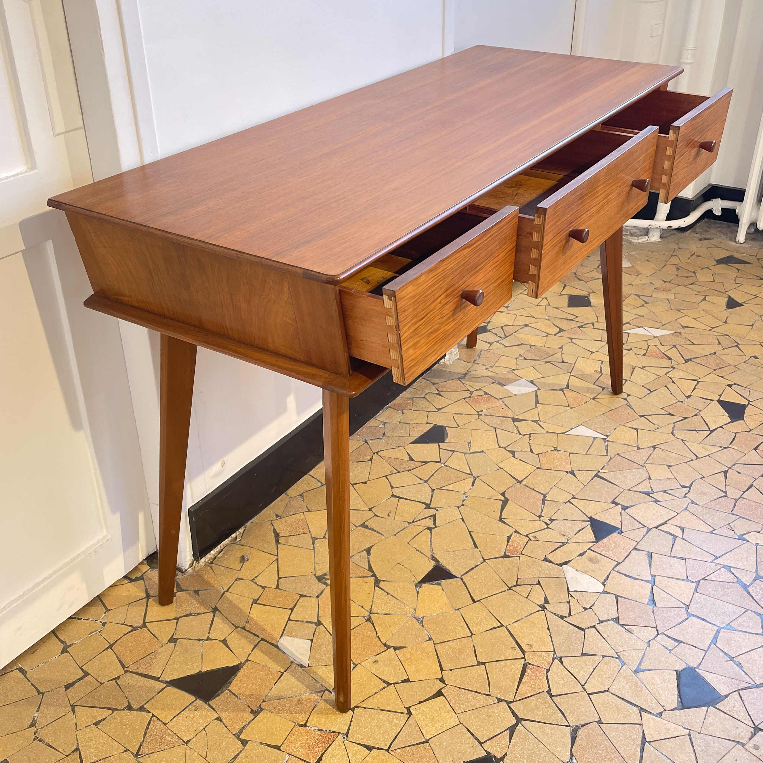 Console / Desk compass feet